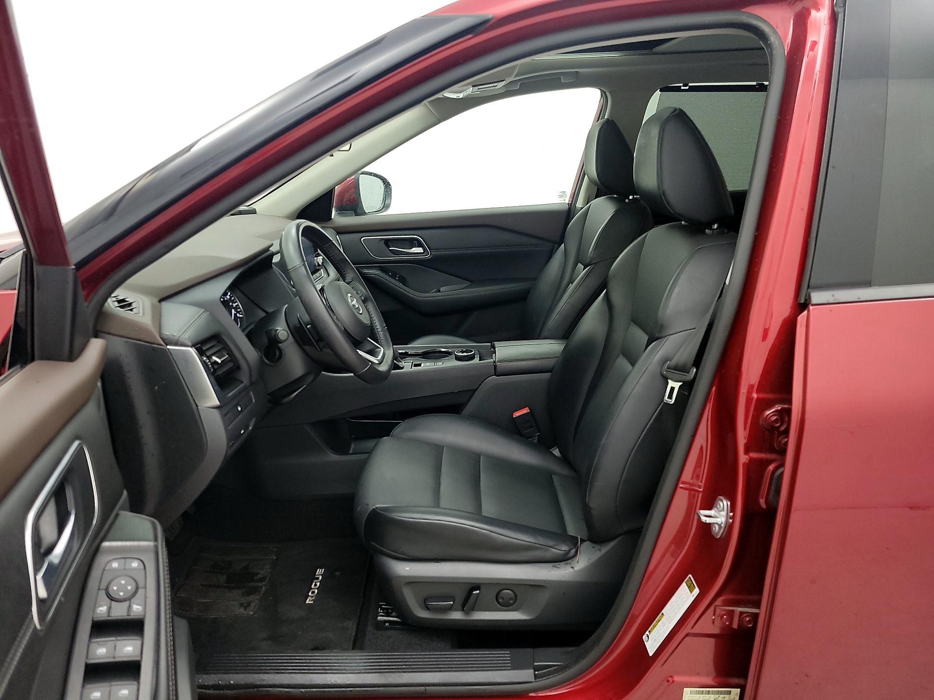 Thumbnail: 2021 Nissan Rogue - 11