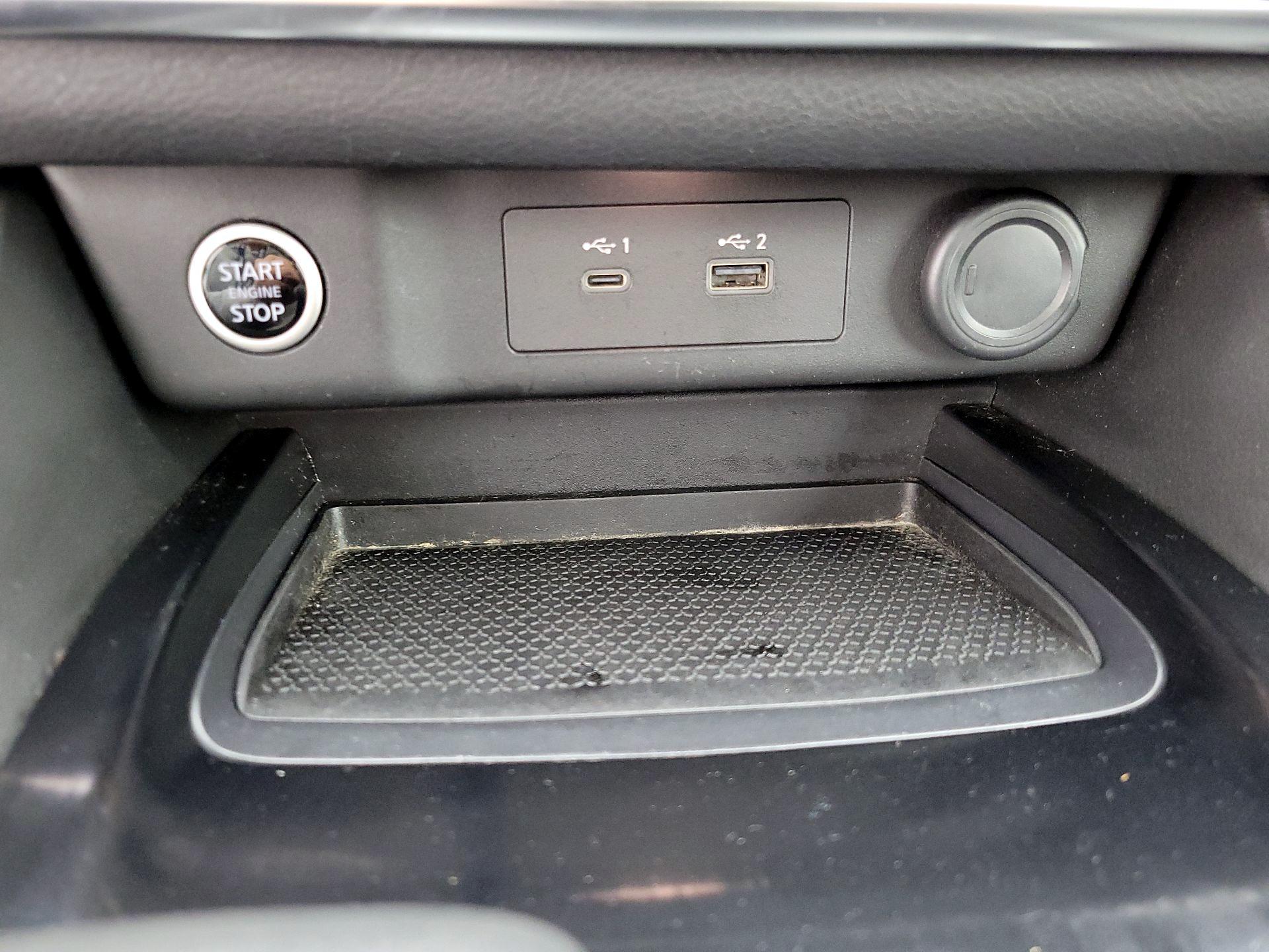 Thumbnail: 2021 Nissan Rogue - 18