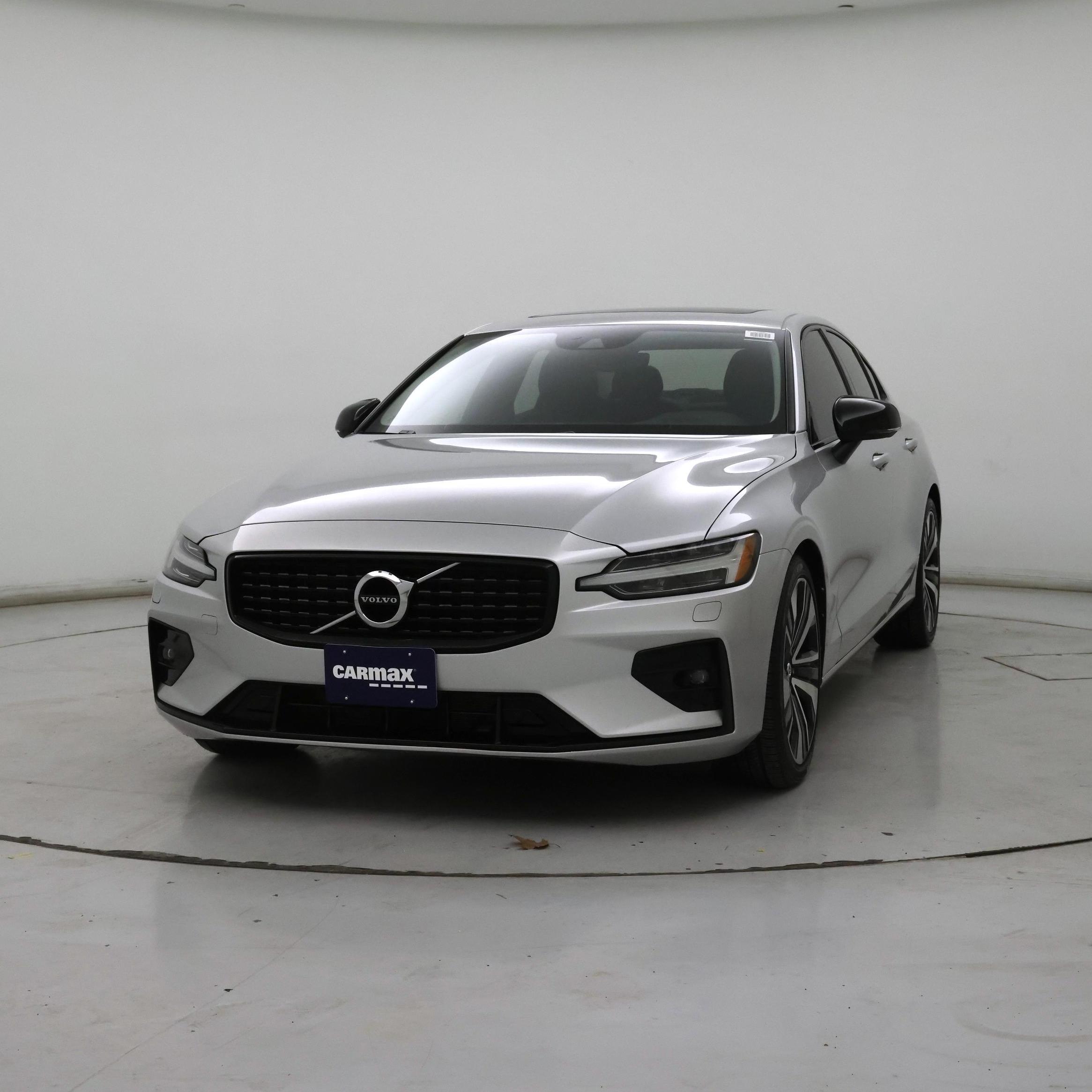 Thumbnail: 2022 Volvo S60 - 4