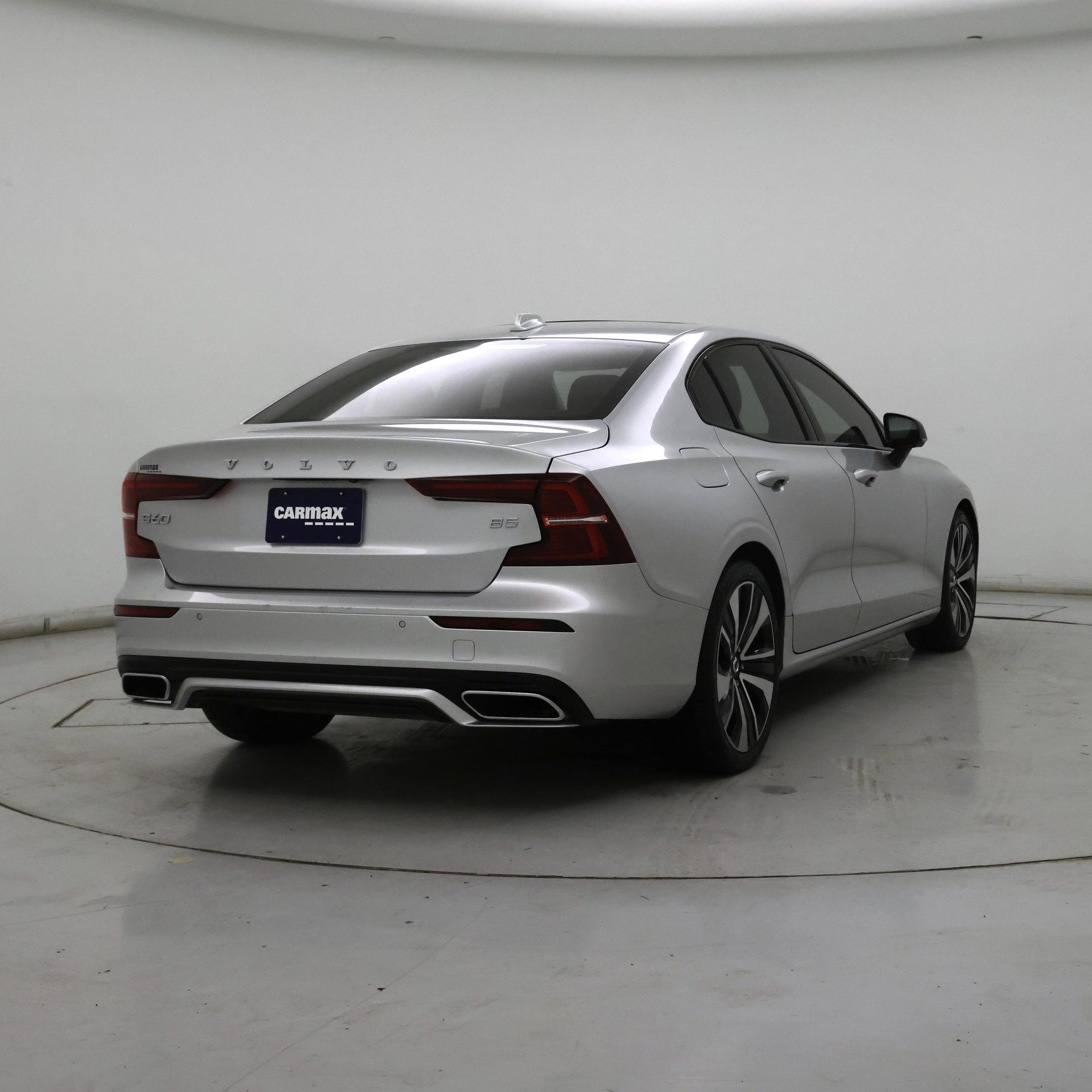 Thumbnail: 2022 Volvo S60 - 8