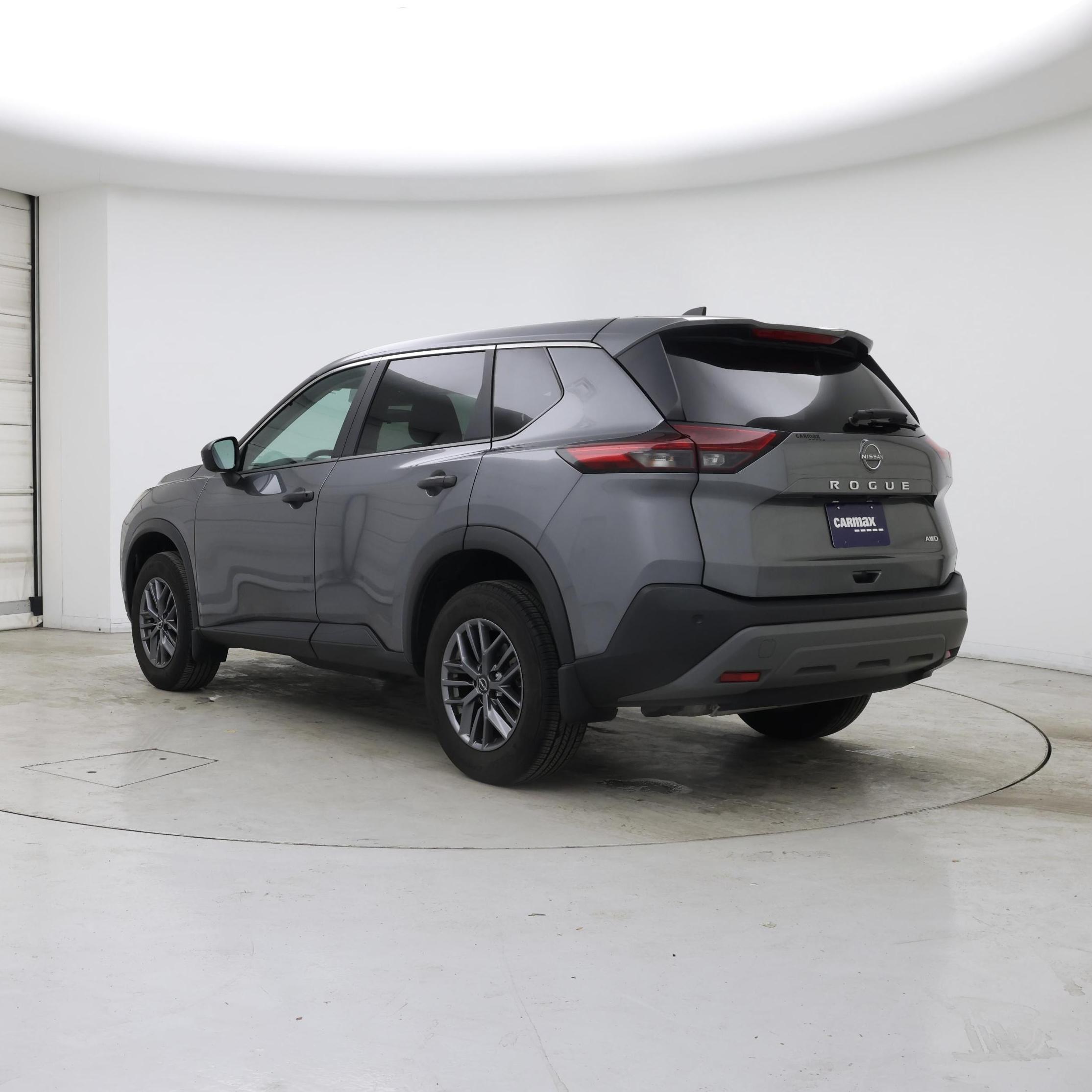 Thumbnail: 2023 Nissan Rogue - 2