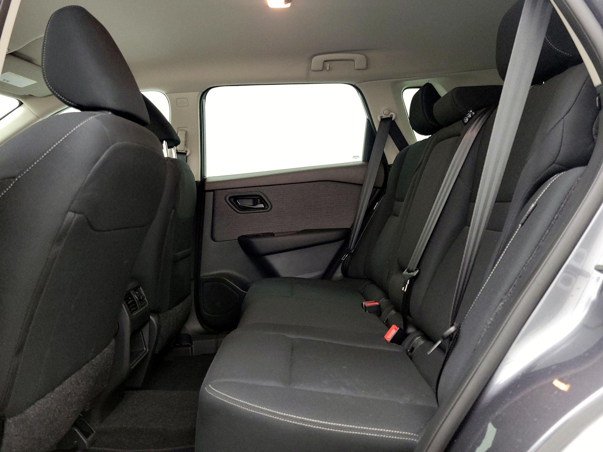 Thumbnail: 2023 Nissan Rogue - 19