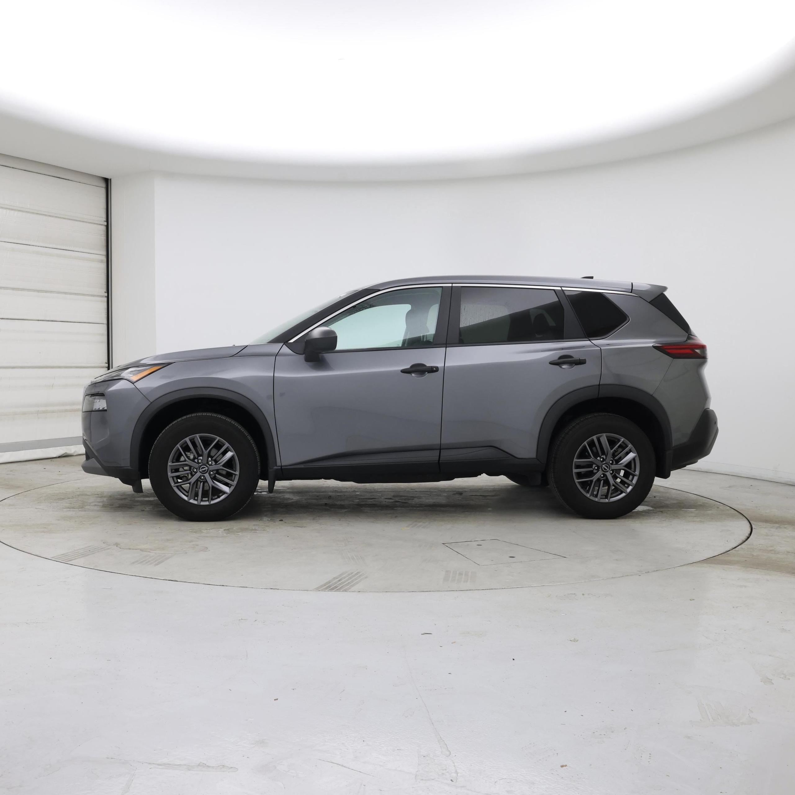 Thumbnail: 2023 Nissan Rogue - 3