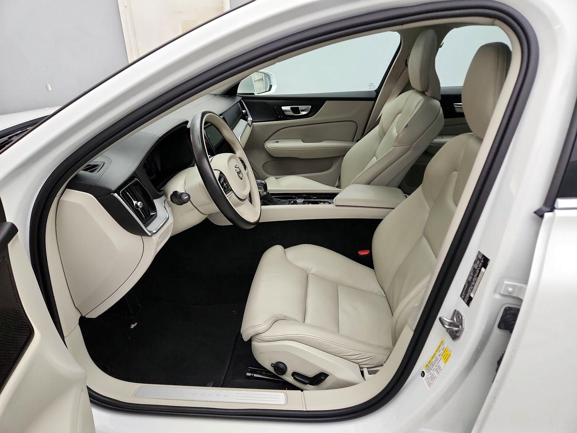 Thumbnail: 2021 Volvo S60 - 11