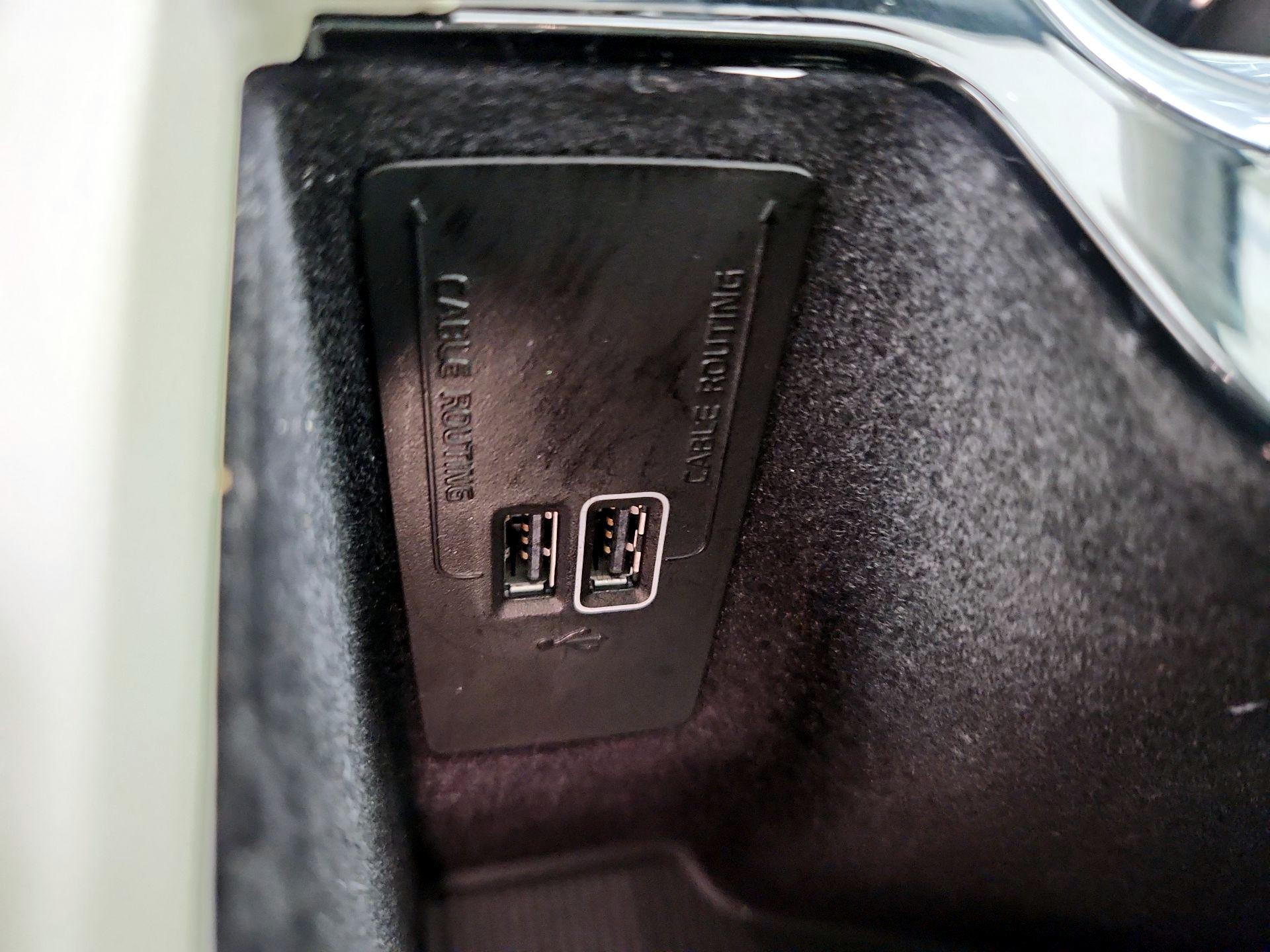 Thumbnail: 2021 Volvo S60 - 19