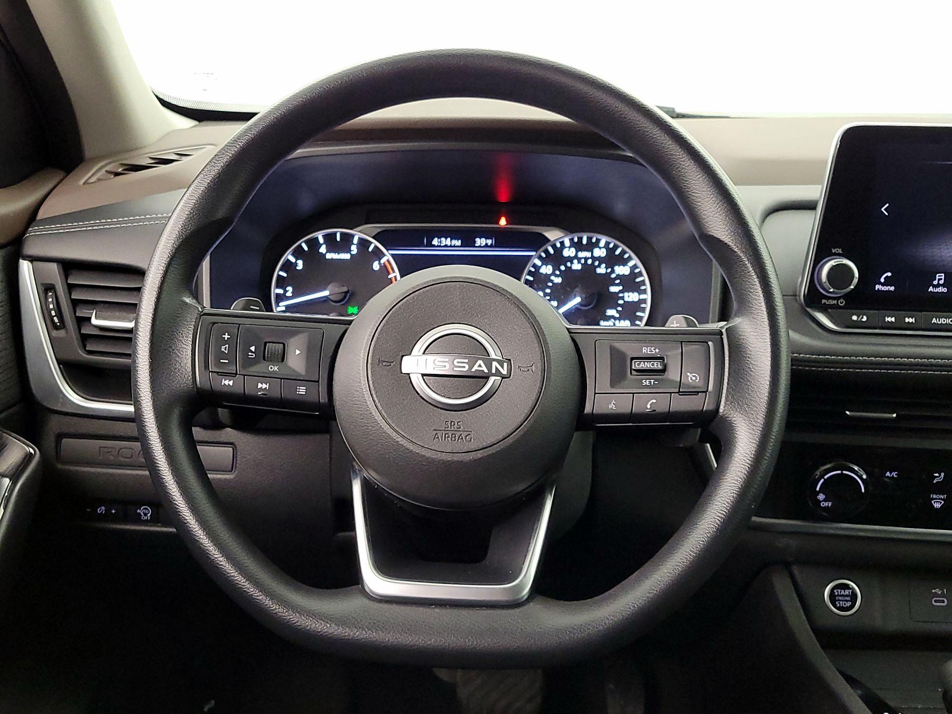 Thumbnail: 2023 Nissan Rogue - 10