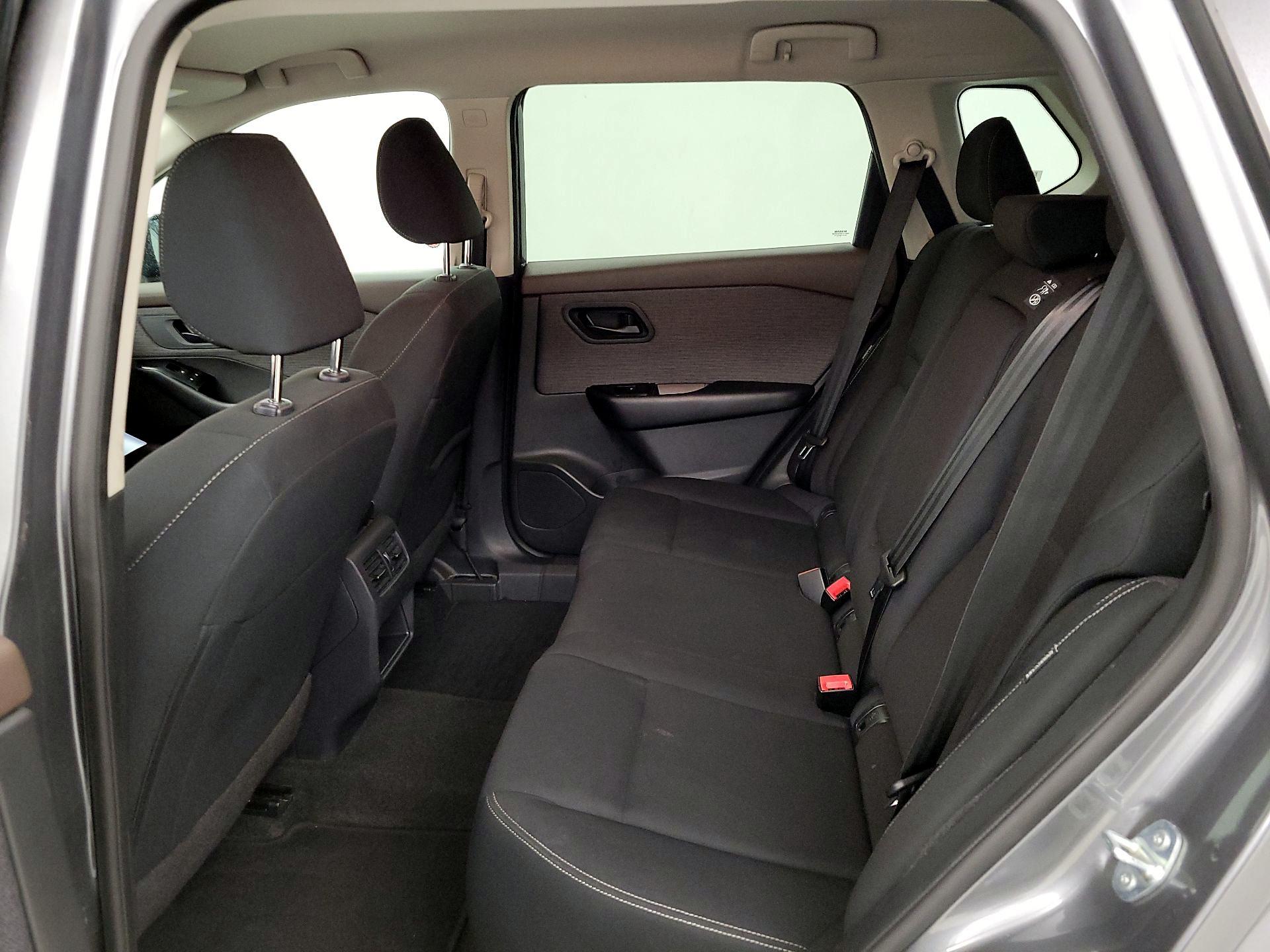 Thumbnail: 2023 Nissan Rogue - 19