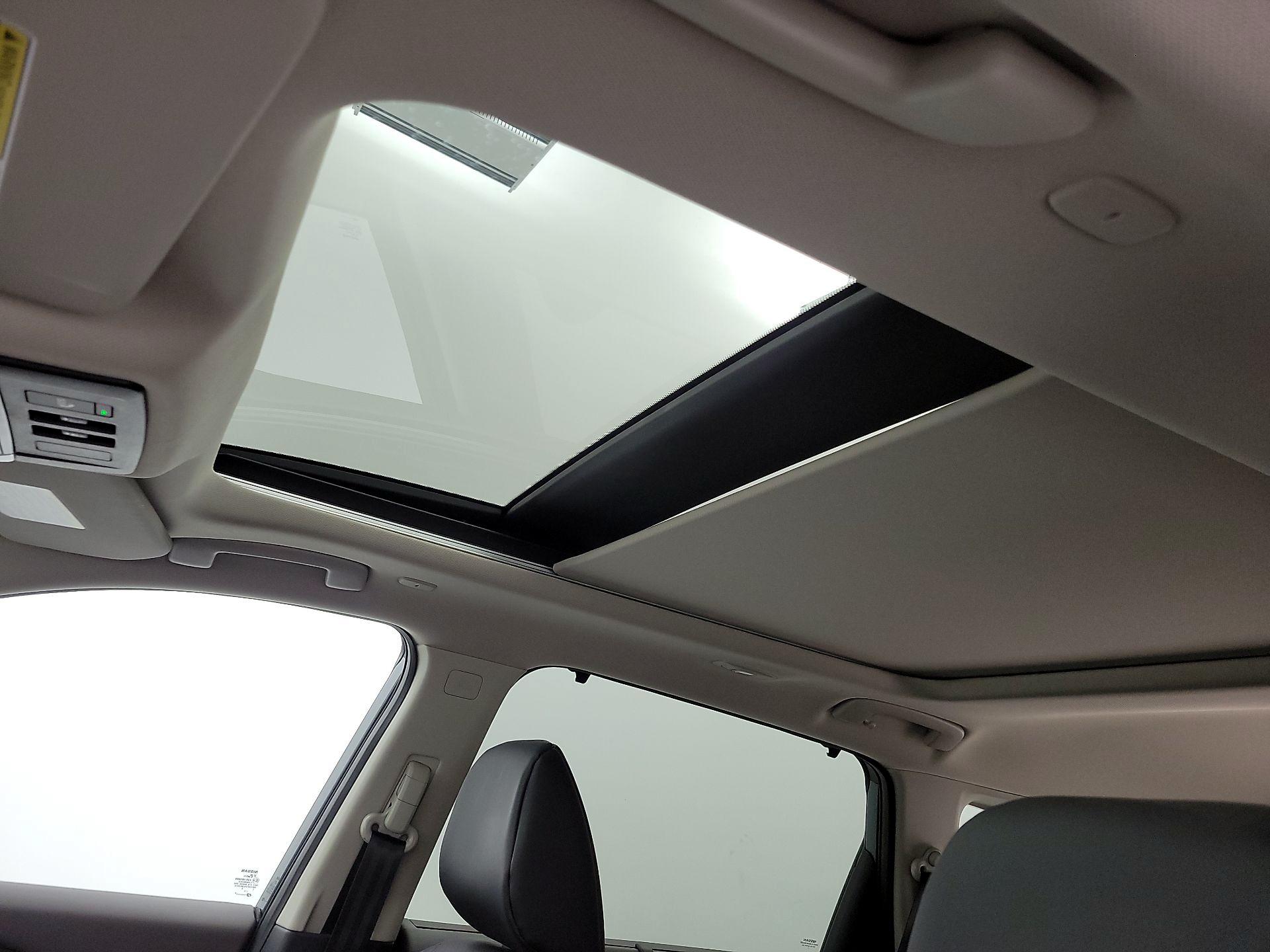 Thumbnail: 2023 Nissan Rogue - 19