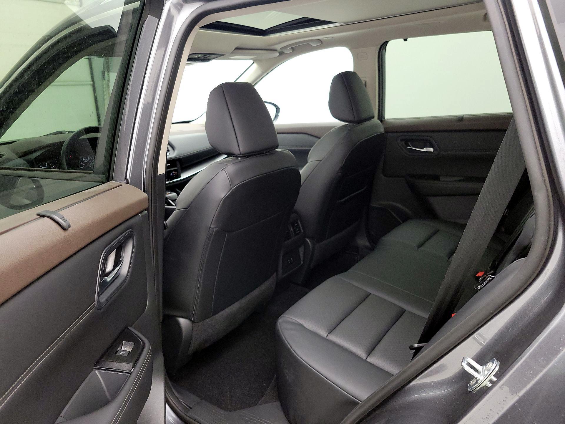 Thumbnail: 2023 Nissan Rogue - 20