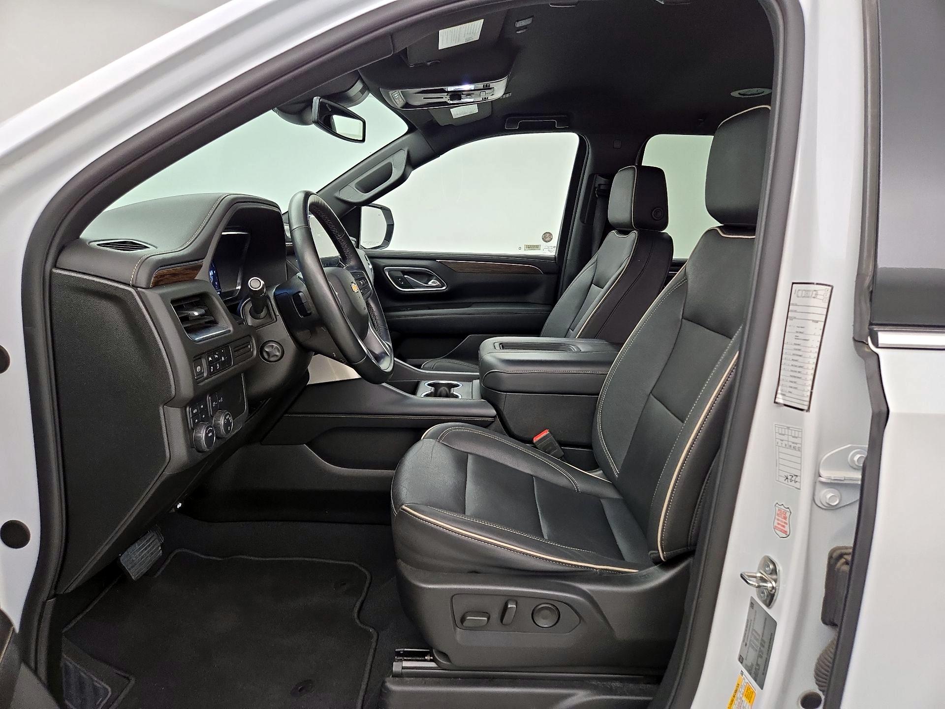 Thumbnail: 2023 Chevrolet Suburban - 11