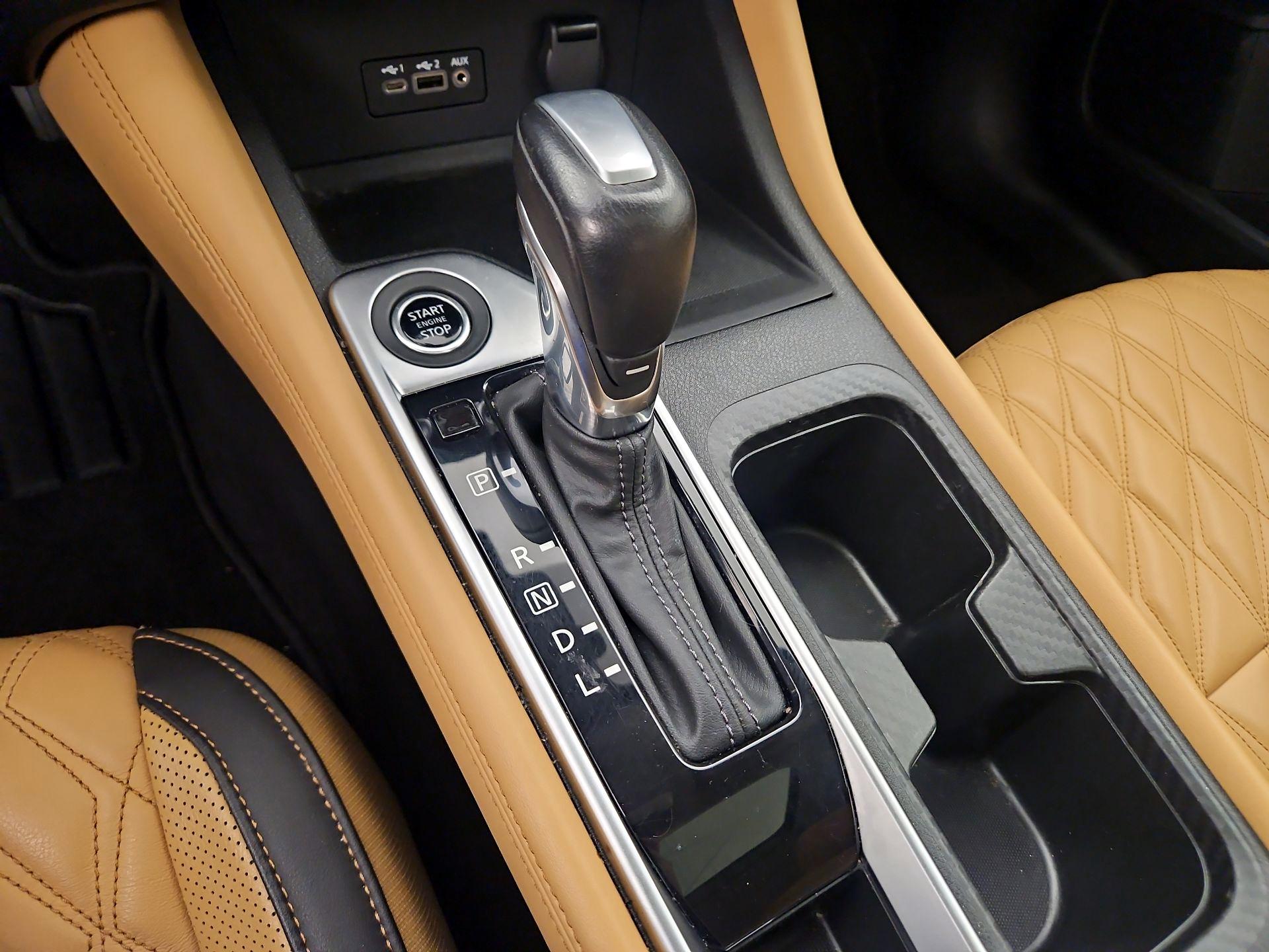 Thumbnail: 2023 Nissan Sentra - 17