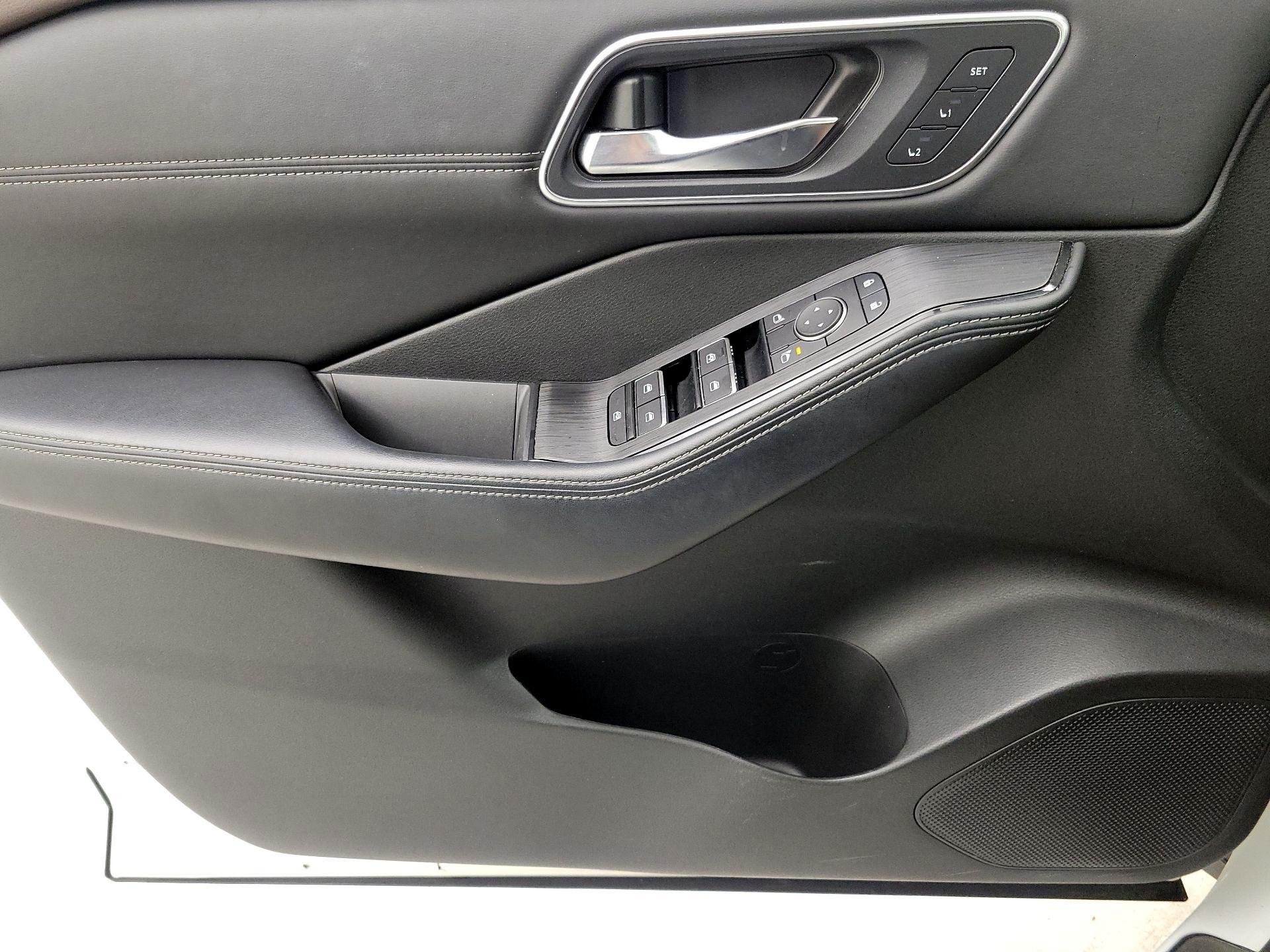 Thumbnail: 2023 Nissan Rogue - 12