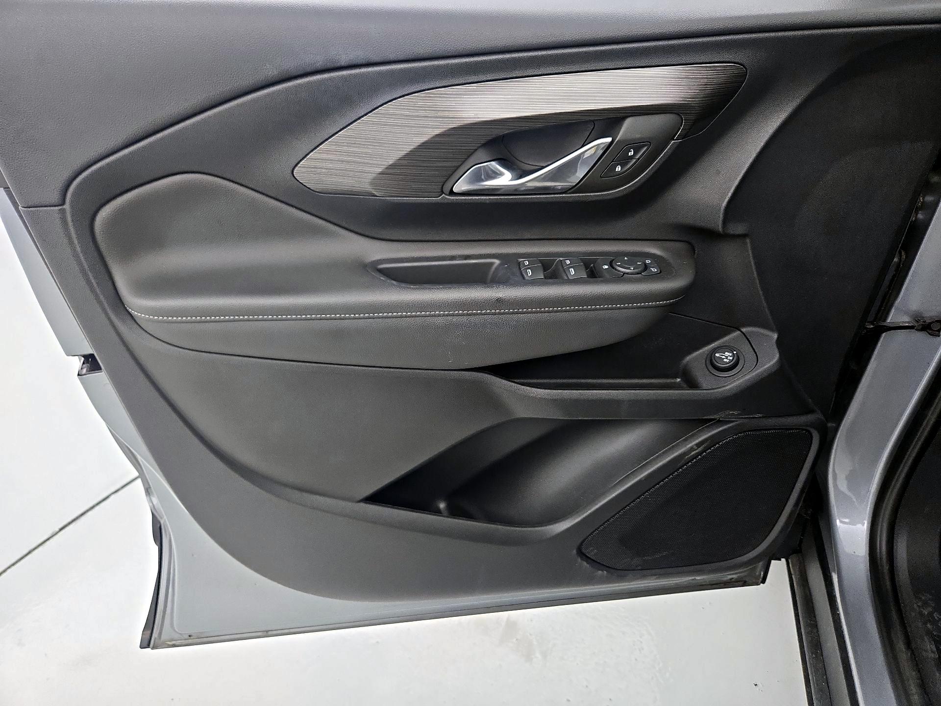 Thumbnail: 2023 GMC Terrain - 12