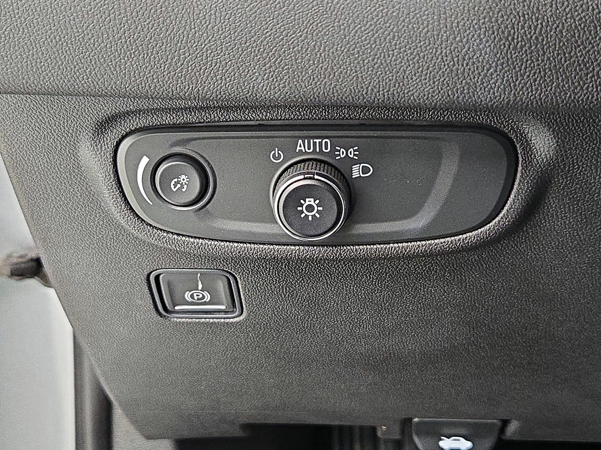 Thumbnail: 2023 GMC Terrain - 13