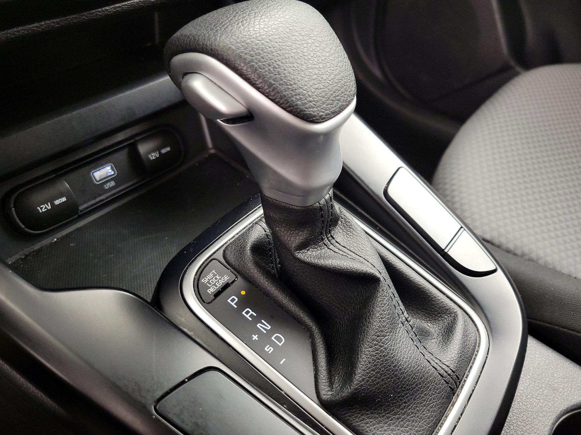 Thumbnail: 2023 Kia Soul - 17