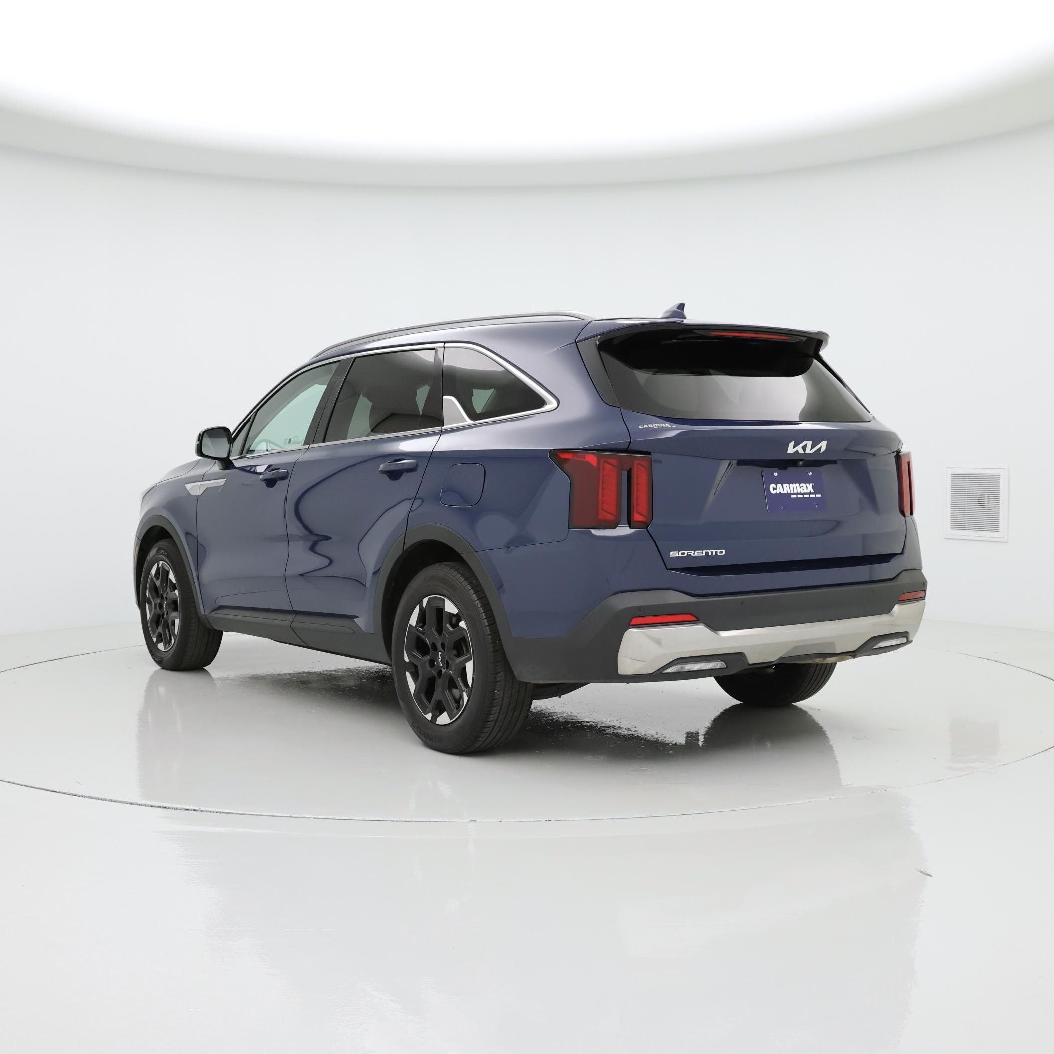 Thumbnail: 2024 Kia Sorento - 2