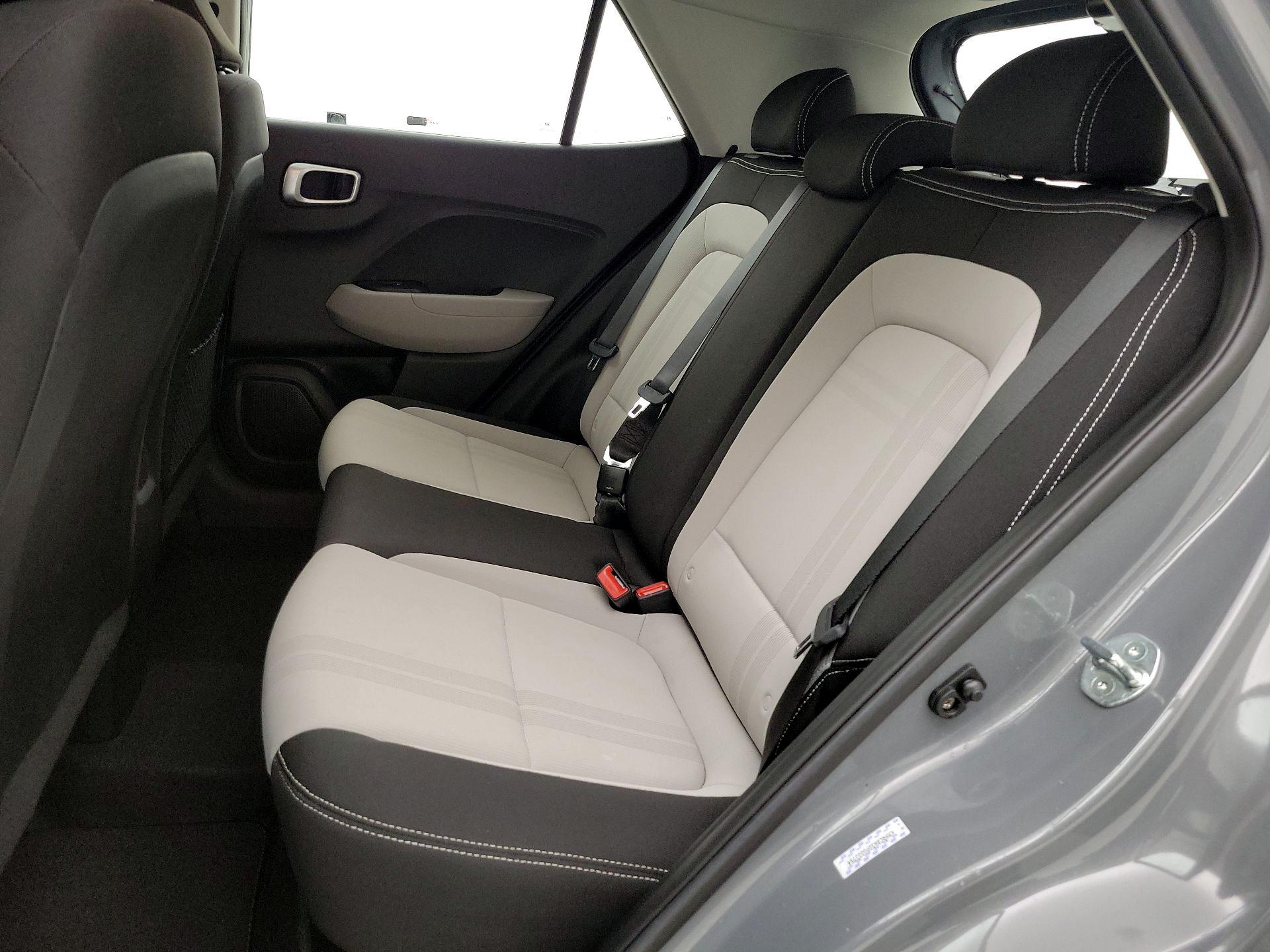 Thumbnail: 2023 Hyundai Venue - 20