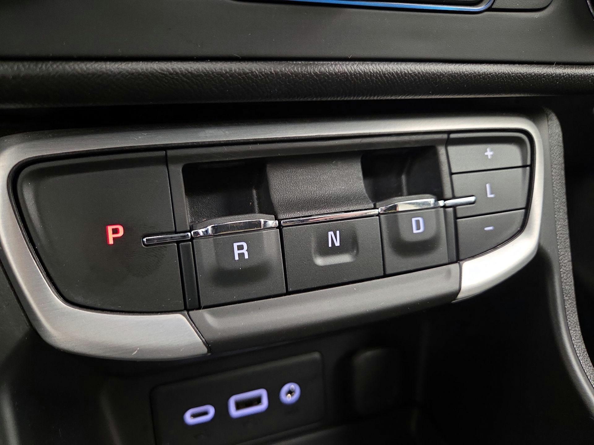 Thumbnail: 2023 GMC Terrain - 17