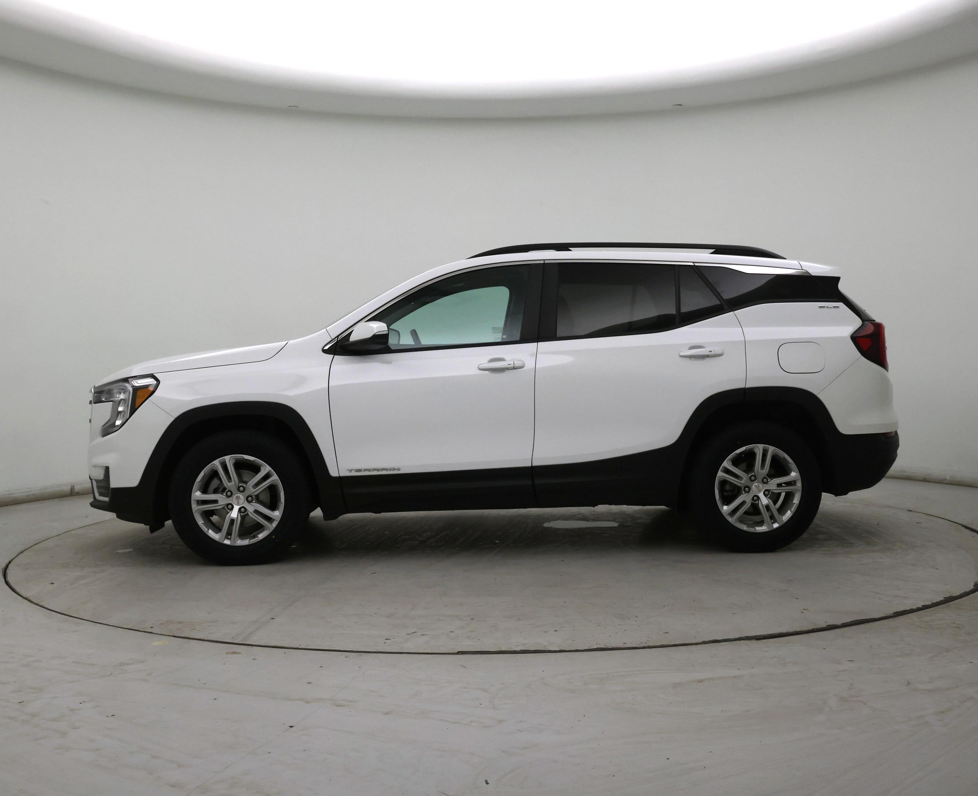 Thumbnail: 2023 GMC Terrain - 3