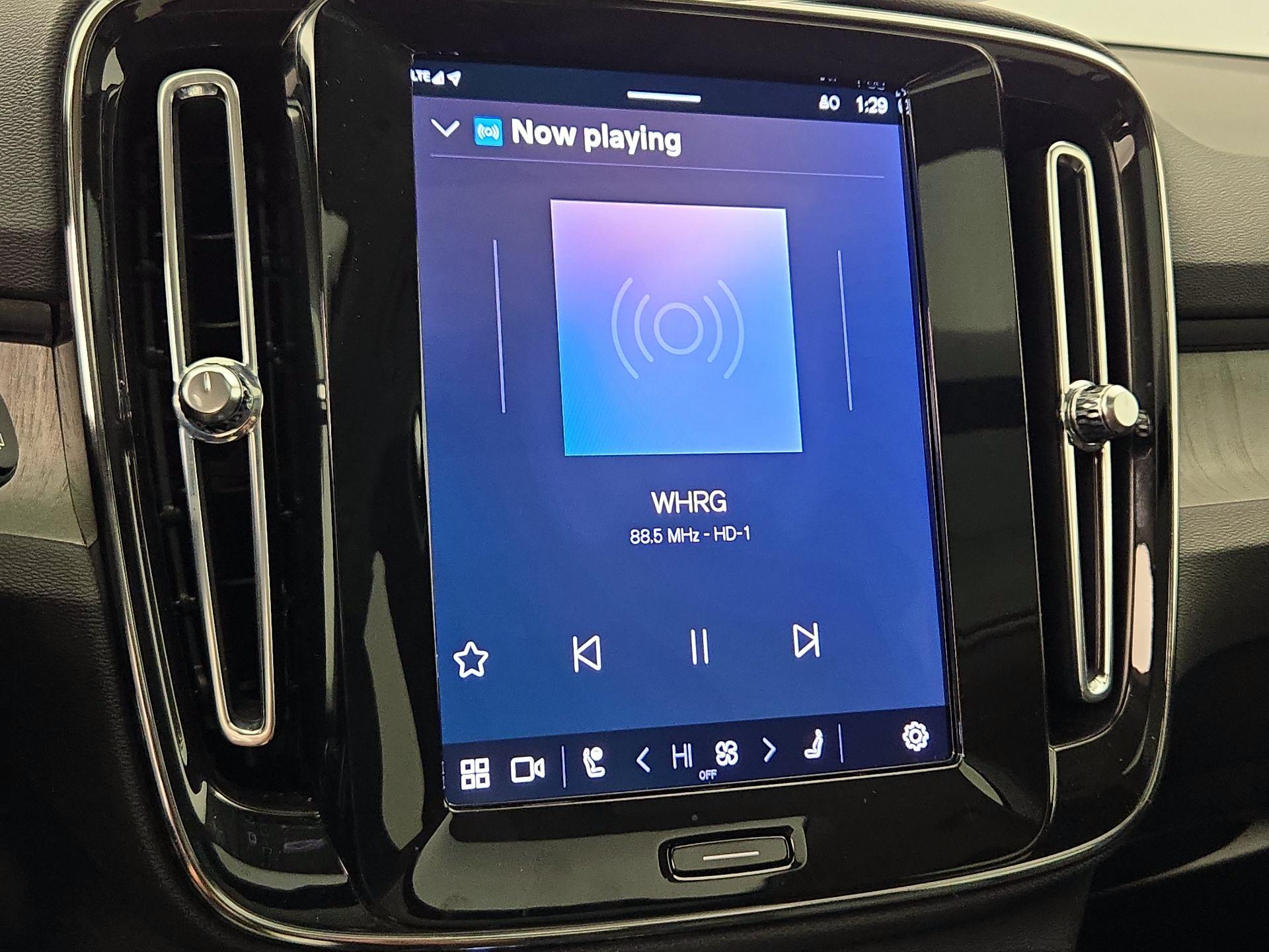 Thumbnail: 2024 Volvo XC40 - 15