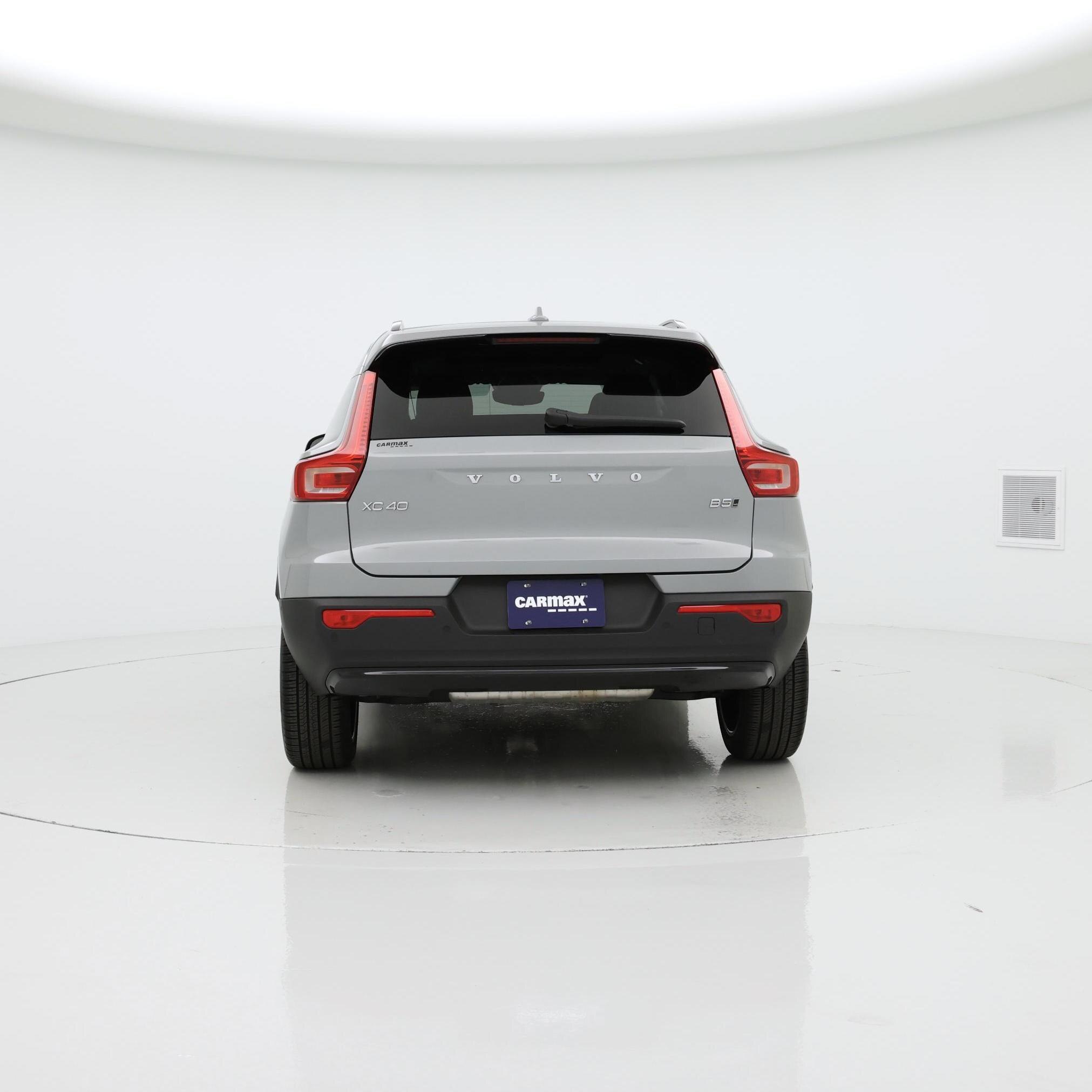 Thumbnail: 2024 Volvo XC40 - 6