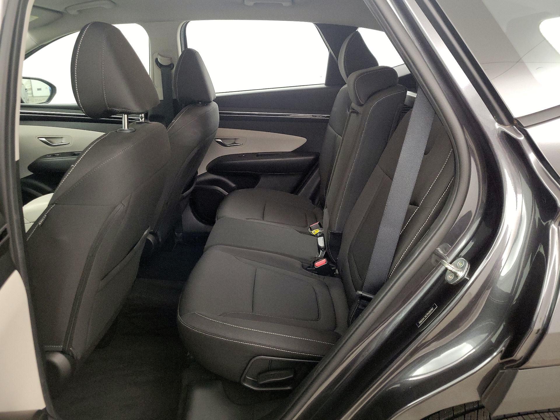 Thumbnail: 2023 Hyundai Tucson - 19