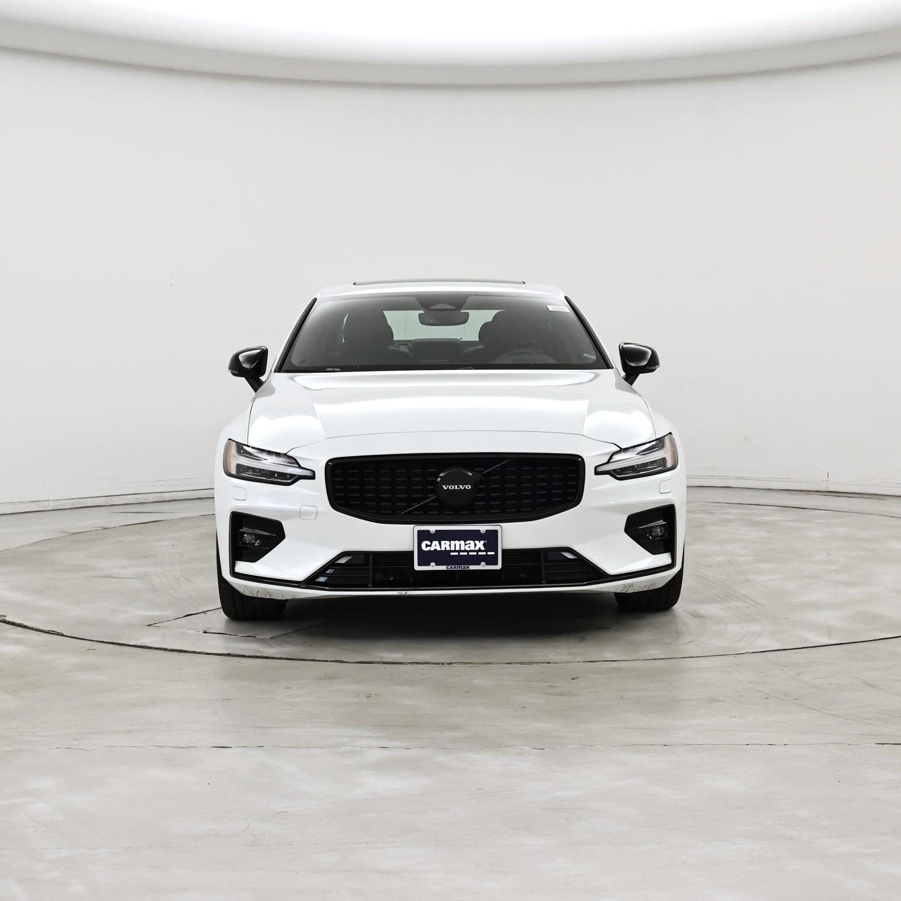 Thumbnail: 2023 Volvo S60 - 5