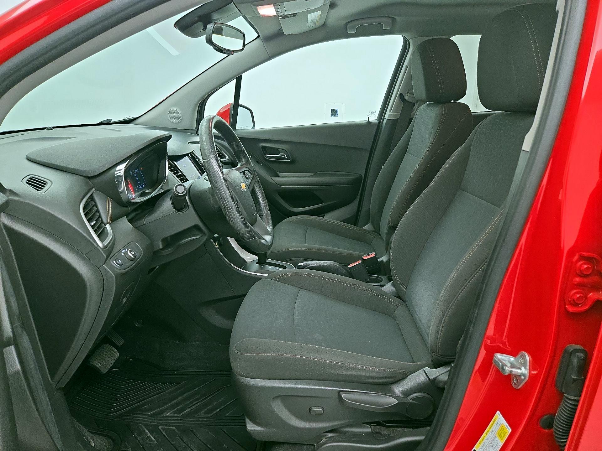 Thumbnail: 2020 Chevrolet Trax - 11