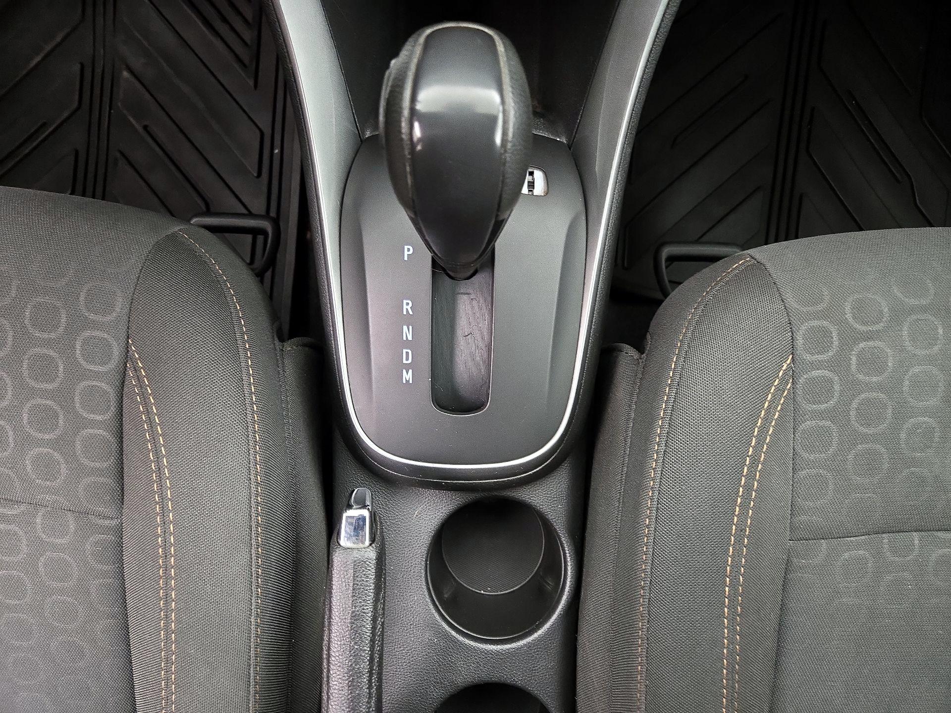 Thumbnail: 2020 Chevrolet Trax - 17