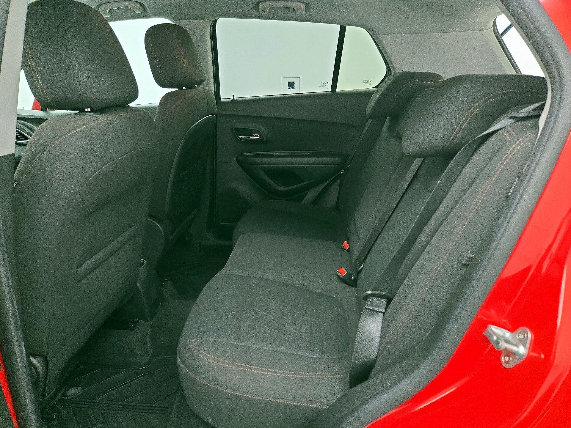 Thumbnail: 2020 Chevrolet Trax - 19