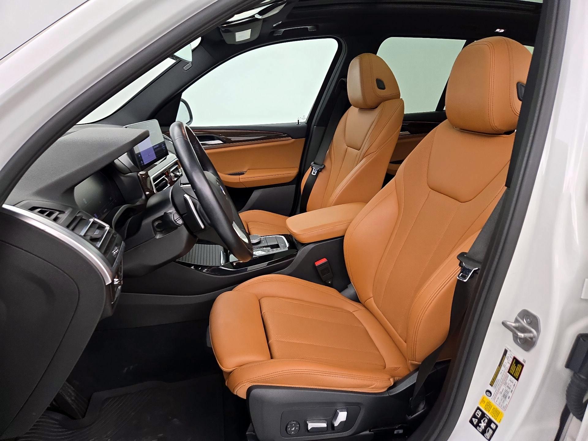 Thumbnail: 2022 BMW X3 - 11