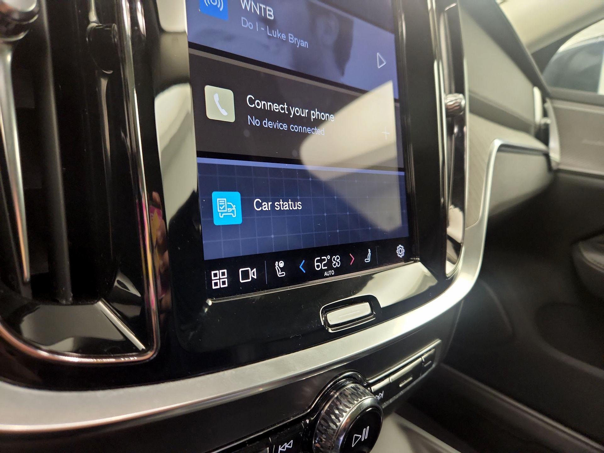 Thumbnail: 2023 Volvo S60 - 15