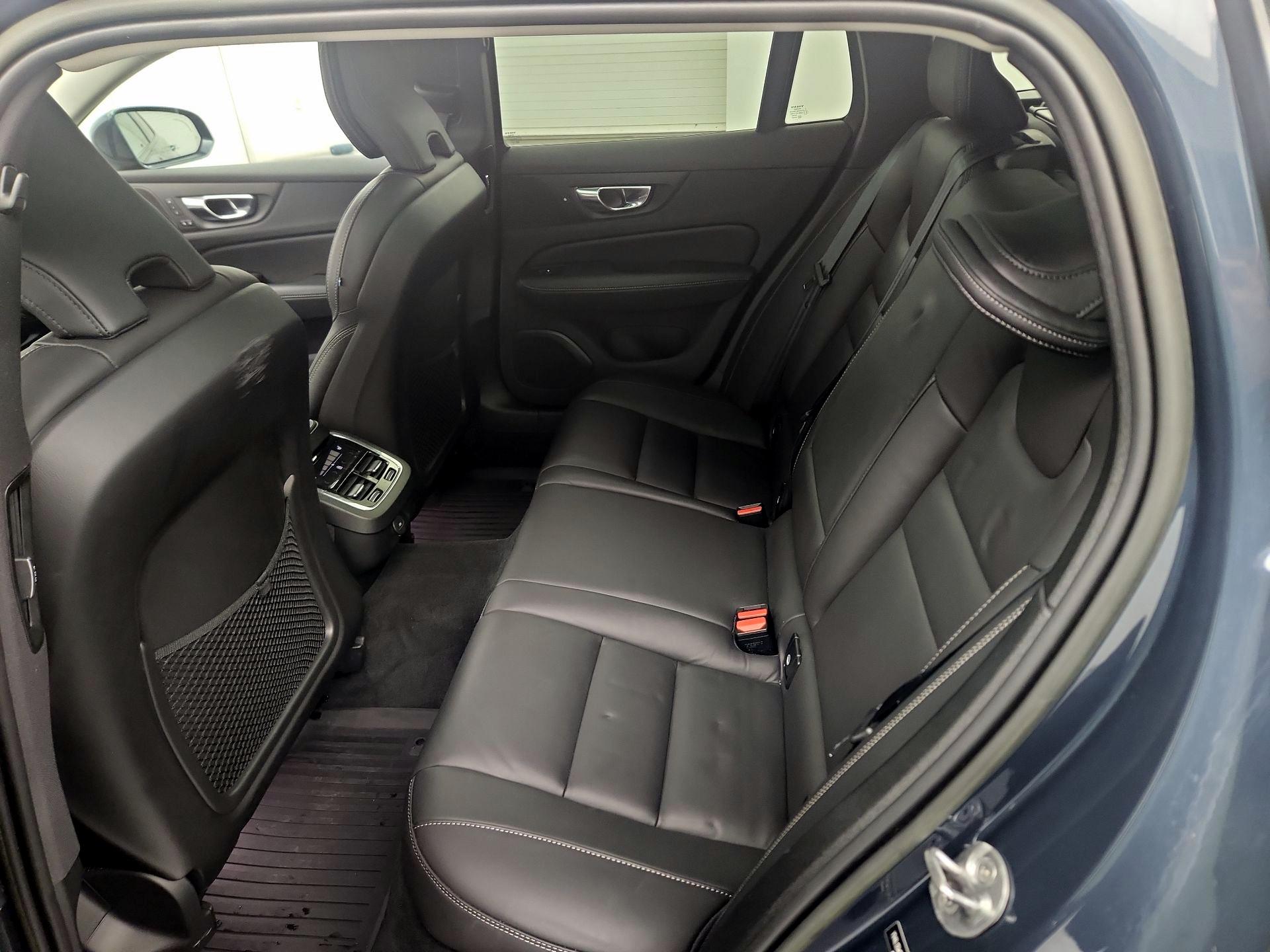 Thumbnail: 2023 Volvo S60 - 19