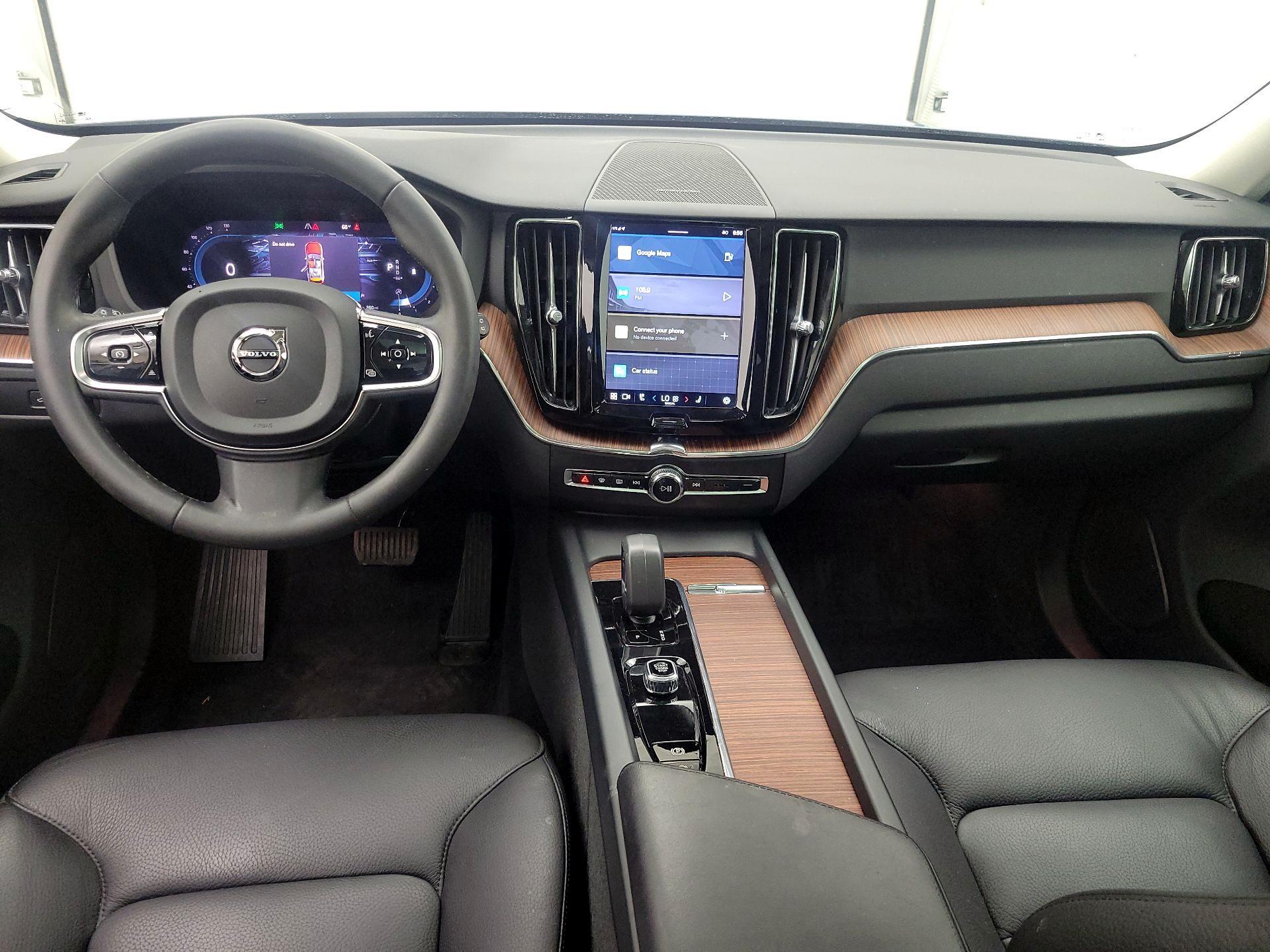 Thumbnail: 2023 Volvo XC60 - 9