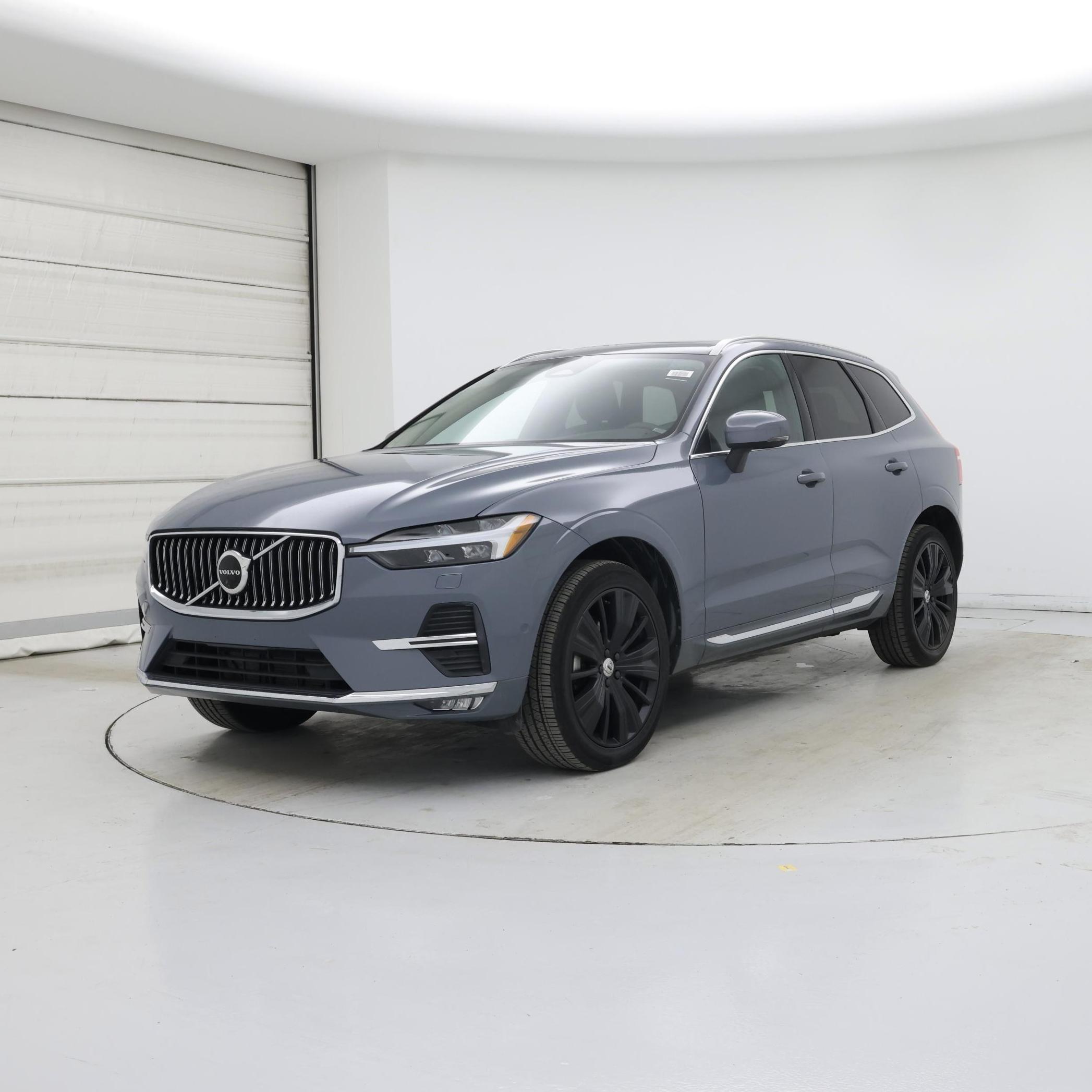 Thumbnail: 2023 Volvo XC60 - 4