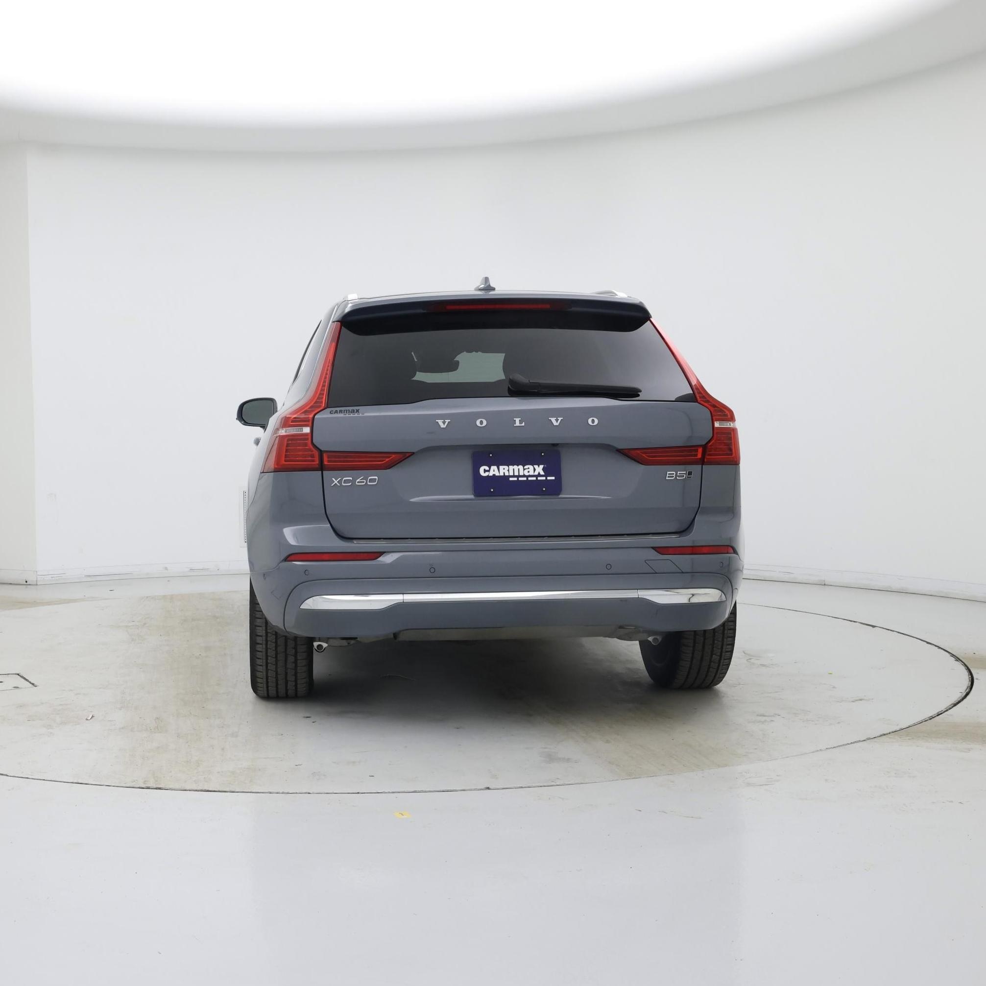 Thumbnail: 2023 Volvo XC60 - 6