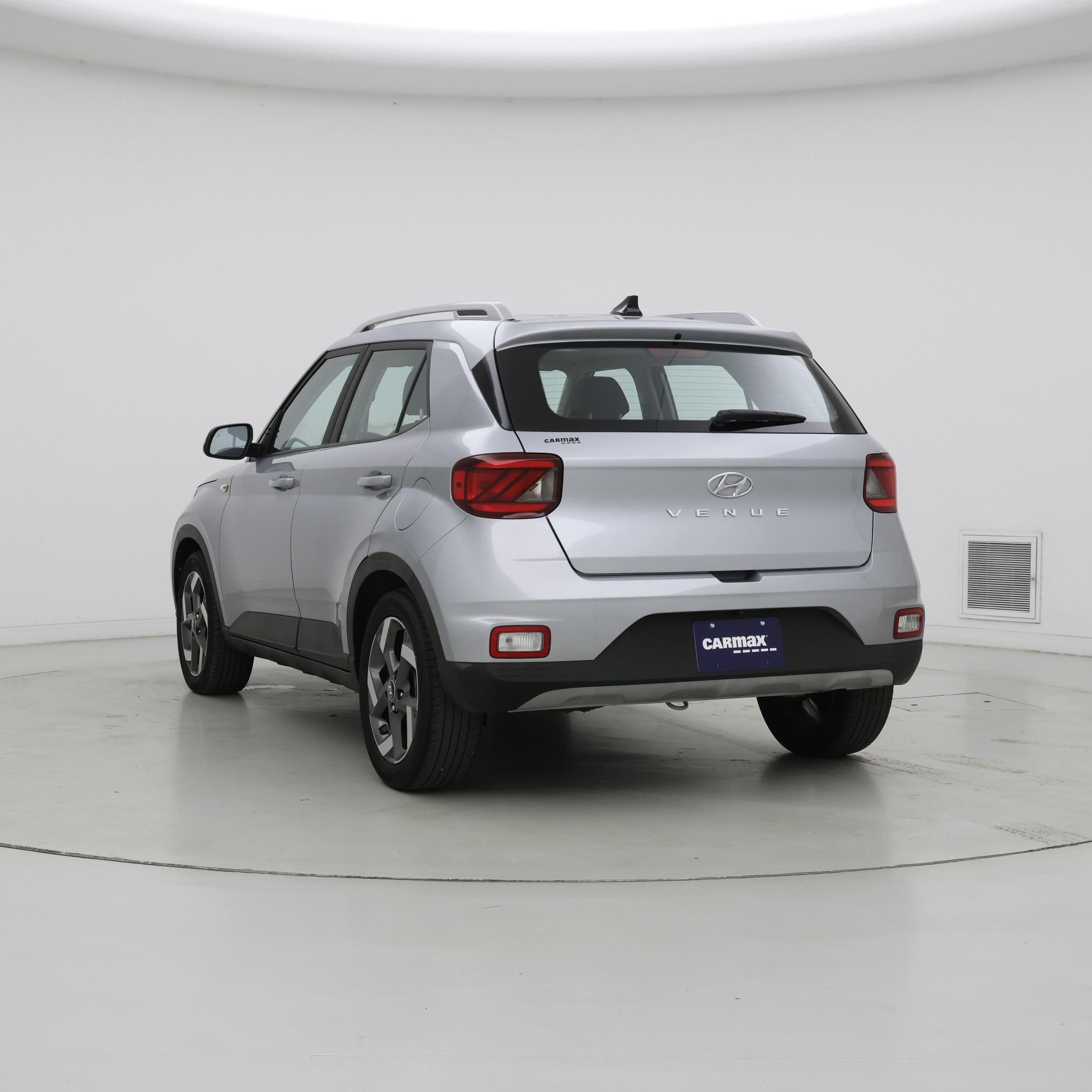 Thumbnail: 2022 Hyundai Venue - 2