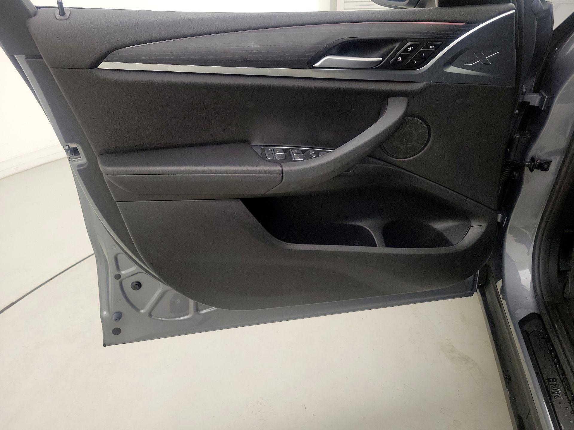 Thumbnail: 2023 BMW X3 - 12