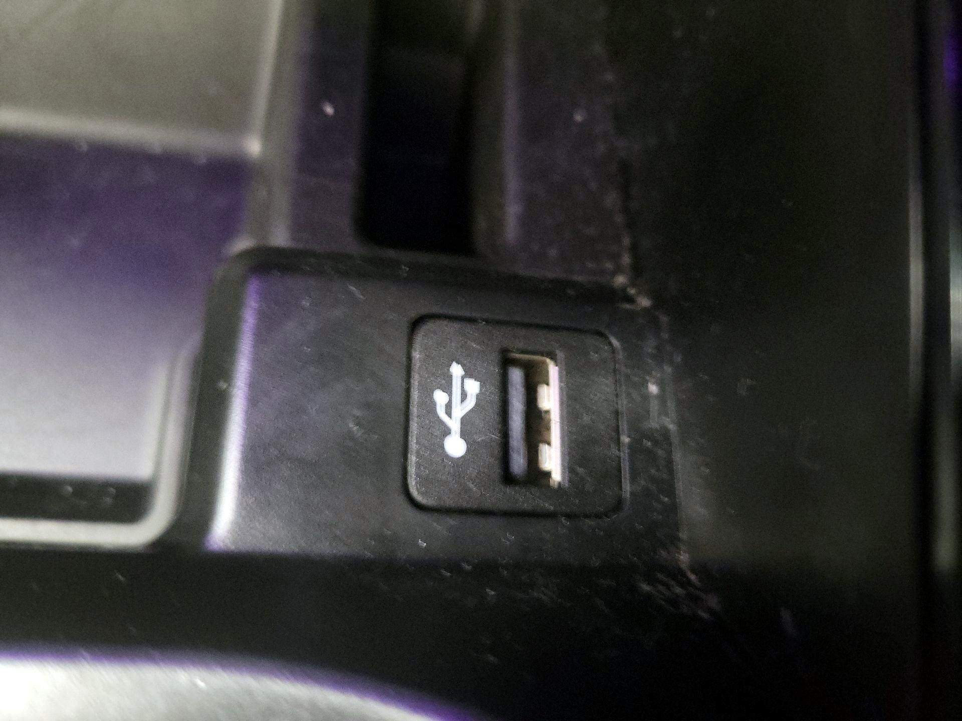 Thumbnail: 2023 BMW X3 - 19