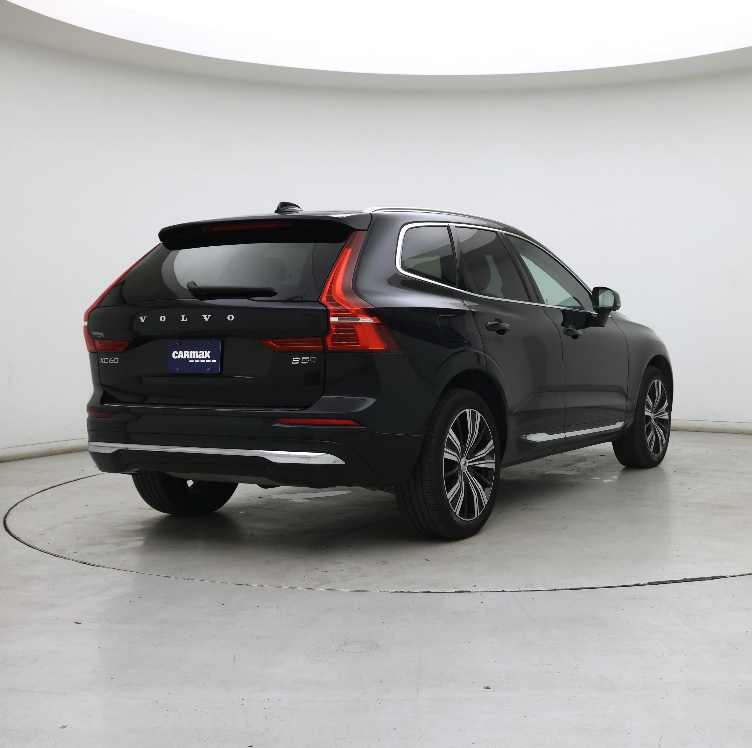 Thumbnail: 2023 Volvo XC60 - 8