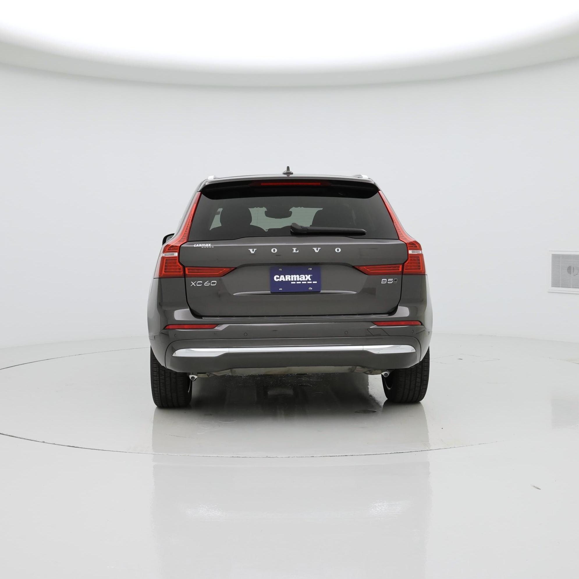 Thumbnail: 2023 Volvo XC60 - 6