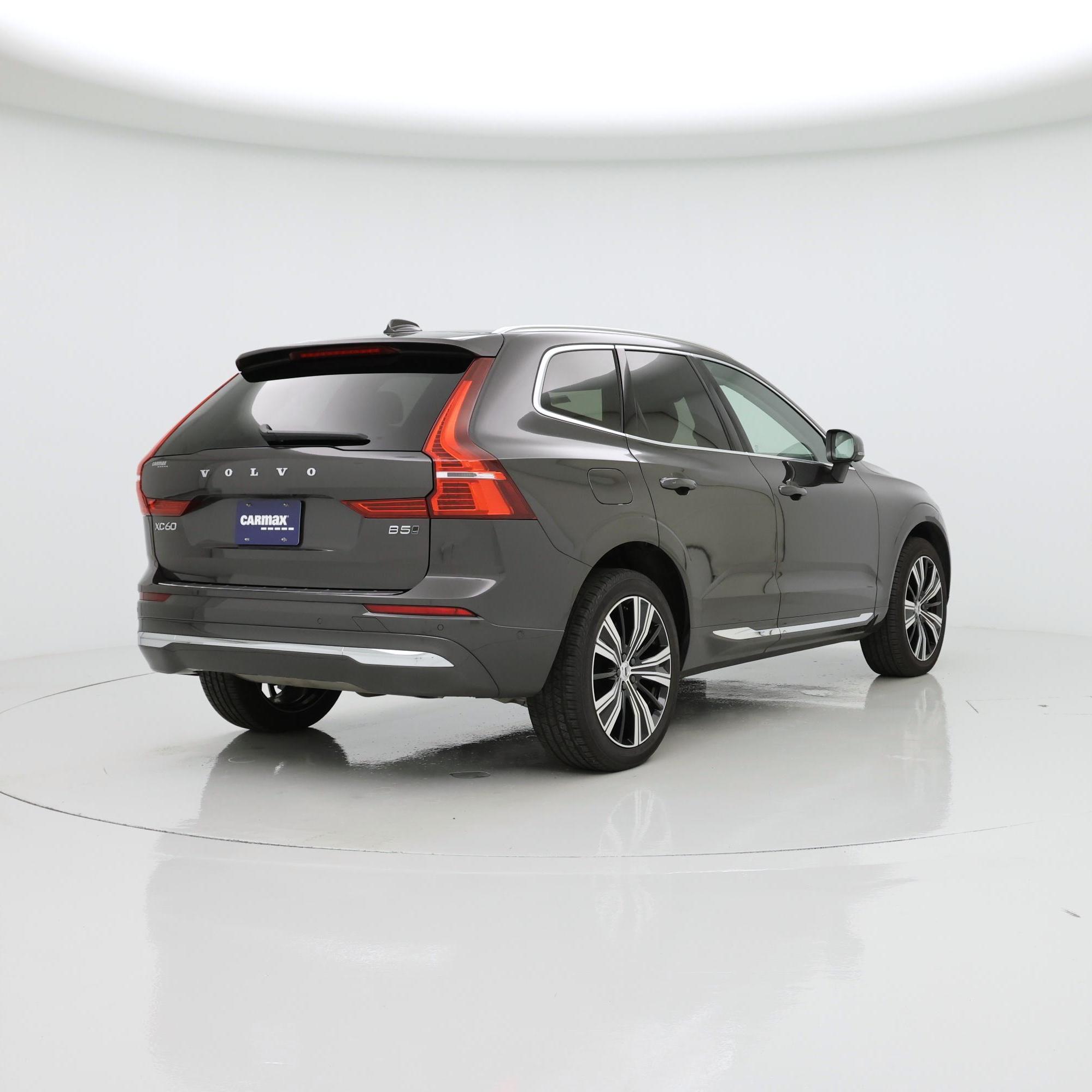 Thumbnail: 2023 Volvo XC60 - 8