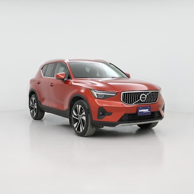 2024 Volvo XC40 B5 Plus Bright Theme