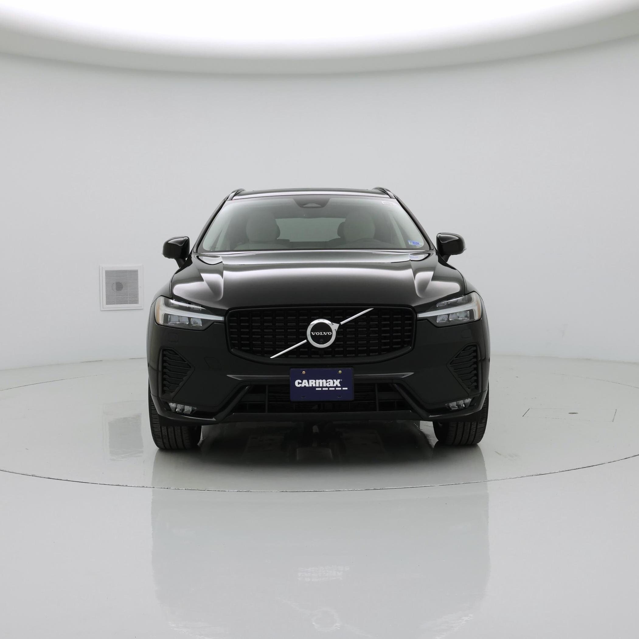 Thumbnail: 2023 Volvo XC60 - 5