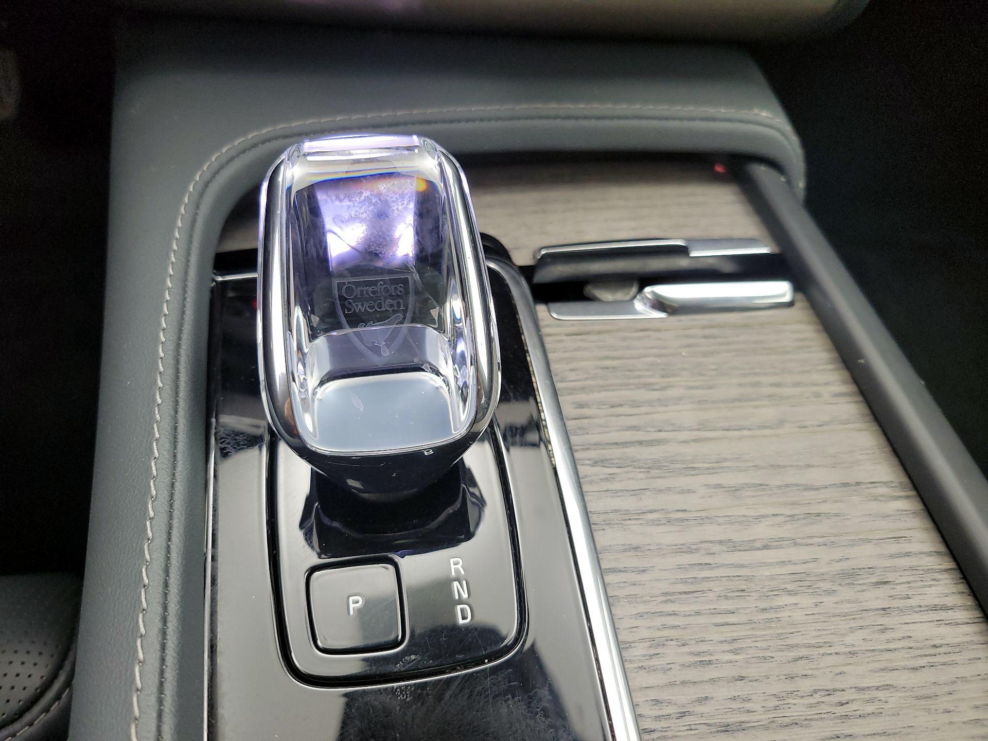 Thumbnail: 2023 Volvo XC90 - 18