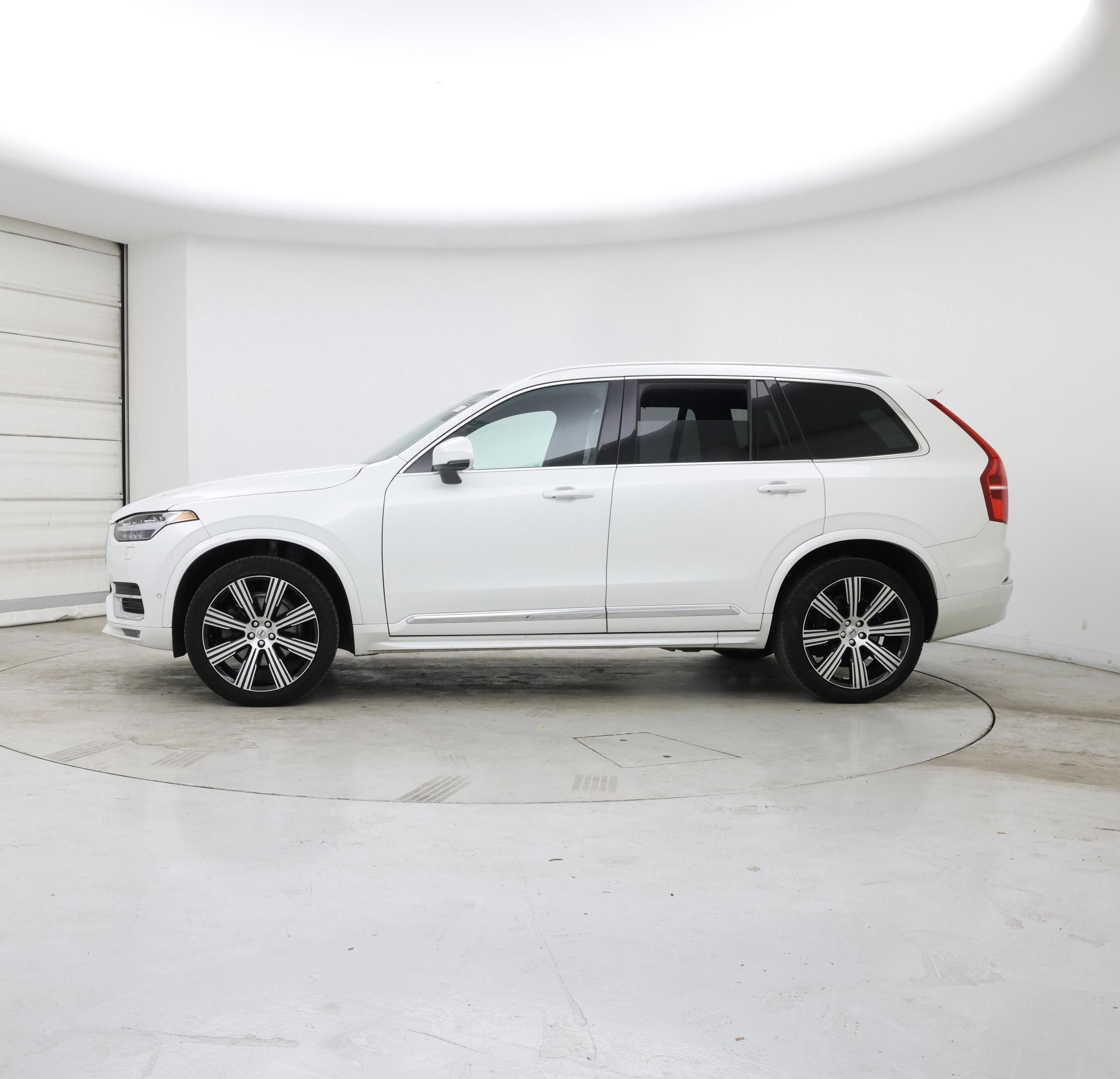 Thumbnail: 2023 Volvo XC90 - 3