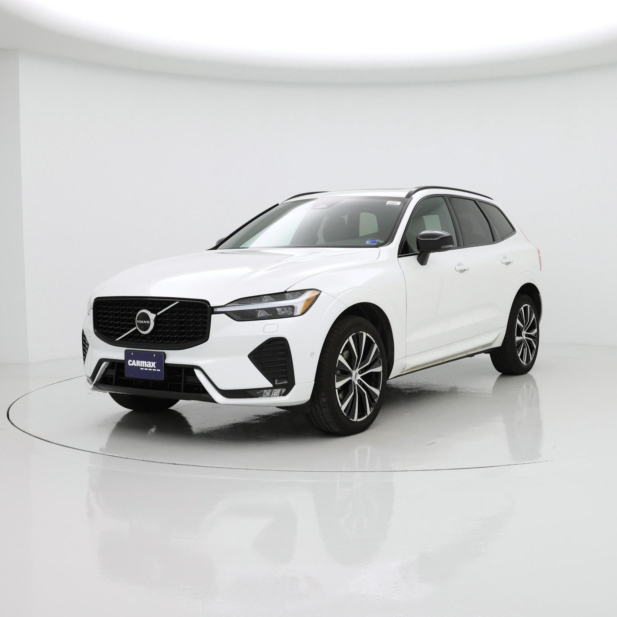 Thumbnail: 2023 Volvo XC60 - 4