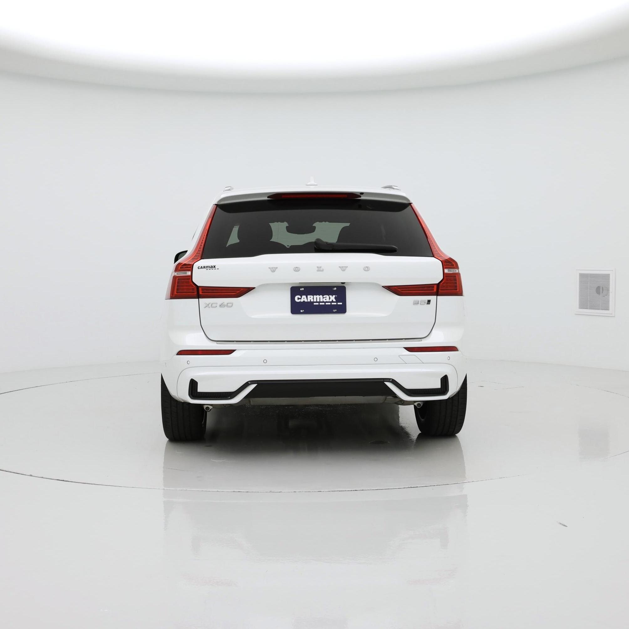 Thumbnail: 2023 Volvo XC60 - 6