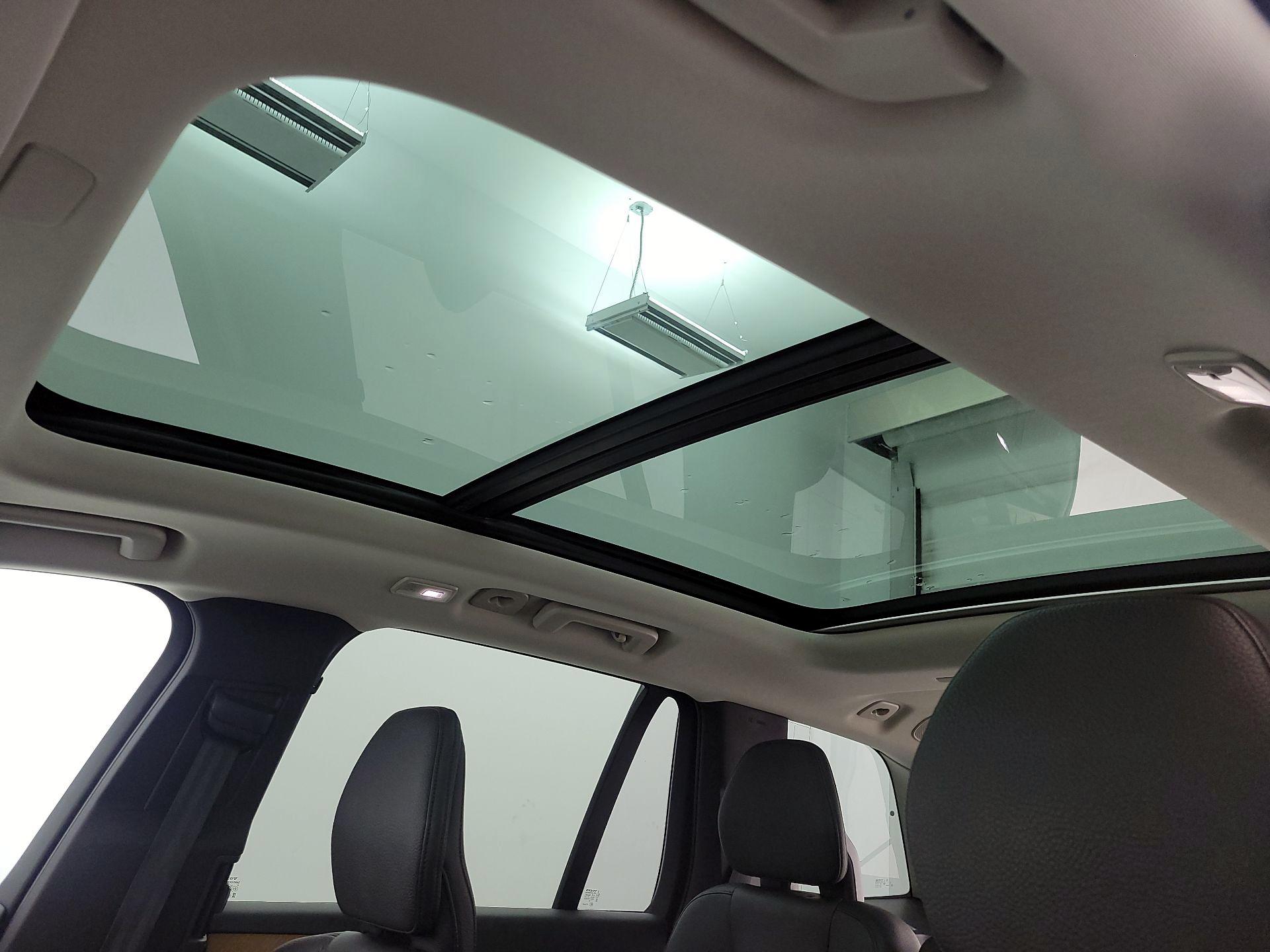 Thumbnail: 2023 Volvo XC90 - 18