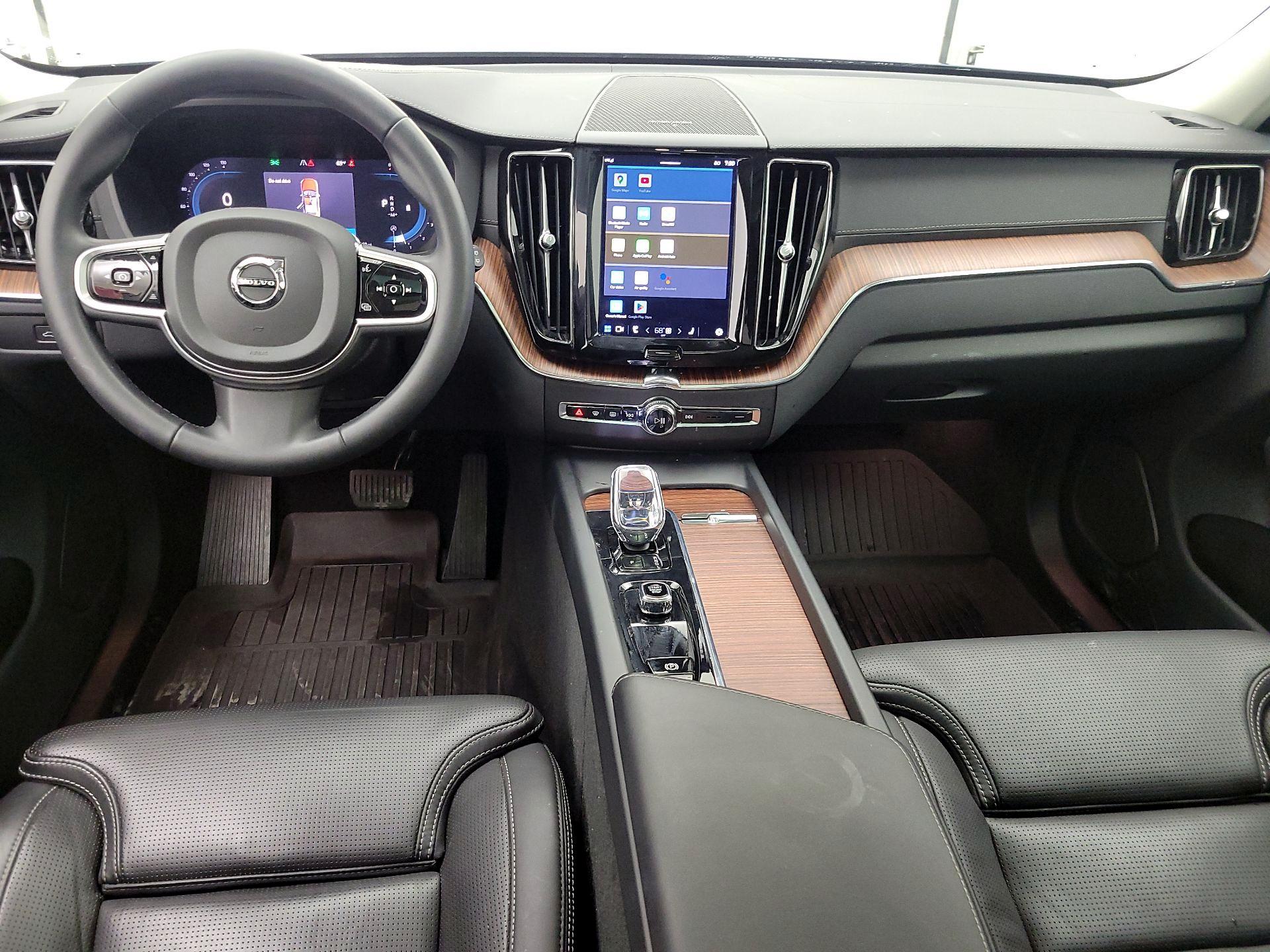 Thumbnail: 2023 Volvo XC60 - 9